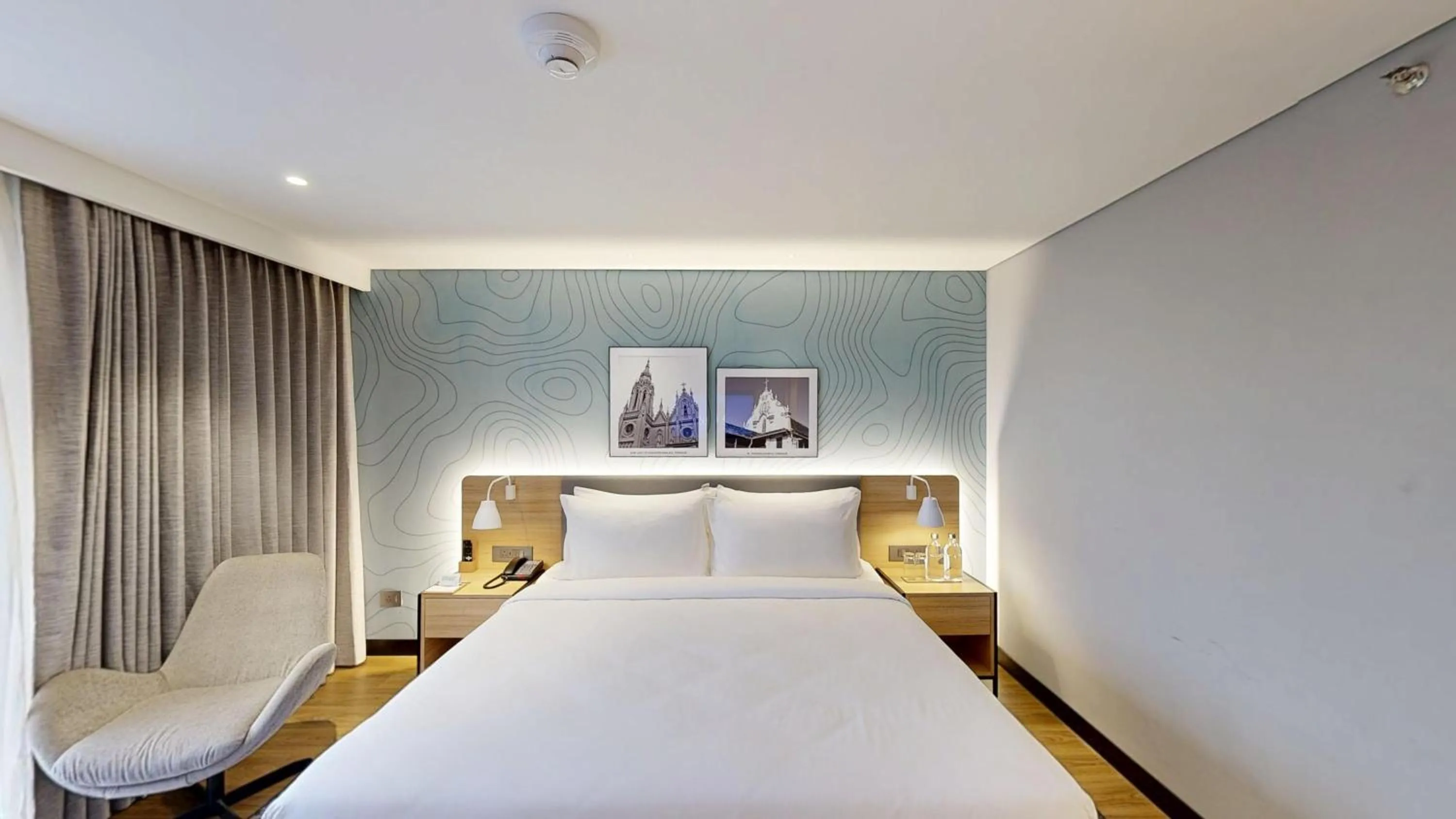 Bedroom, Bed in Park Inn & Suites by Radisson Thrissur East Fort