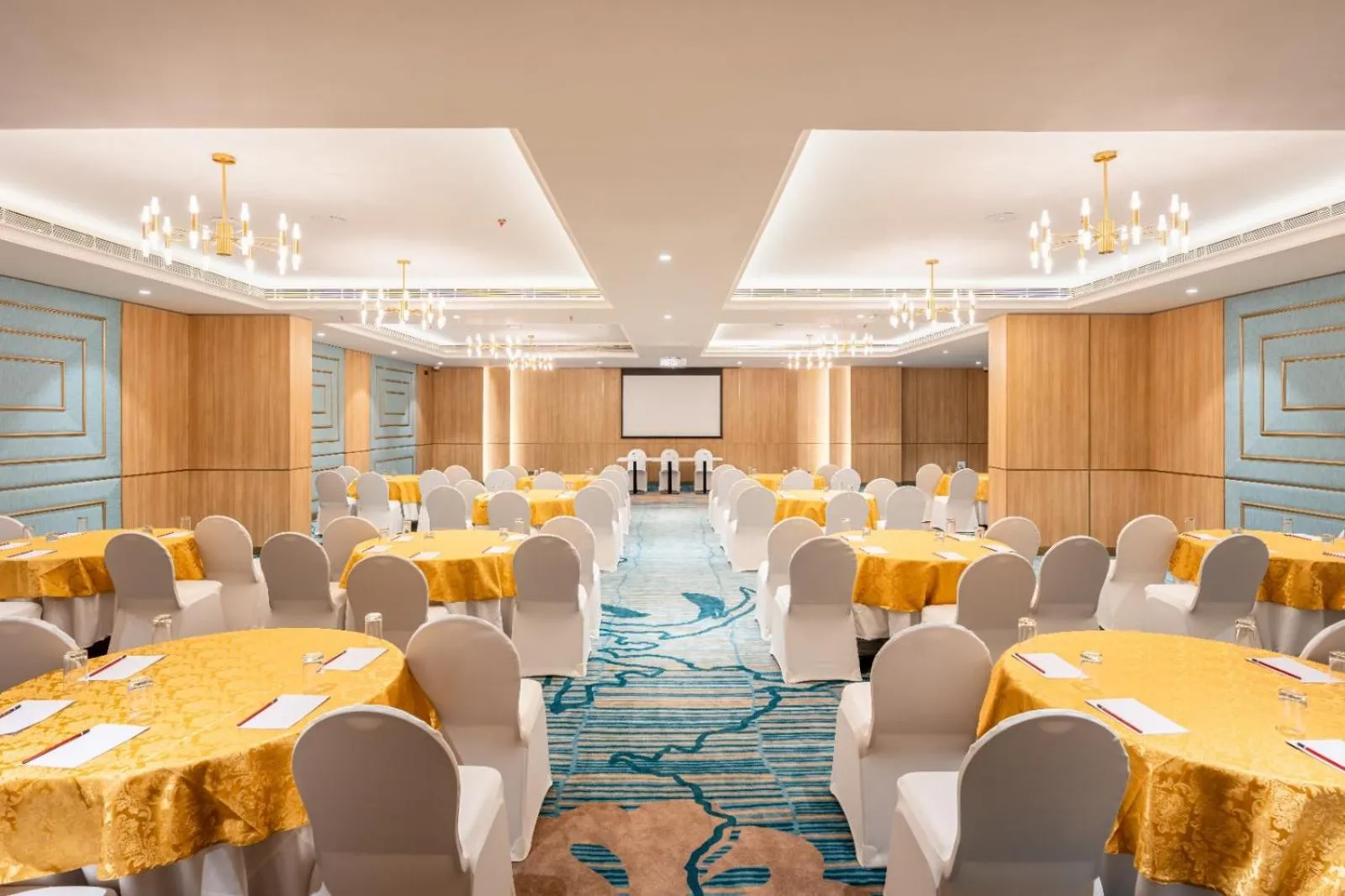 Banquet/Function facilities in Park Inn & Suites by Radisson Thrissur East Fort