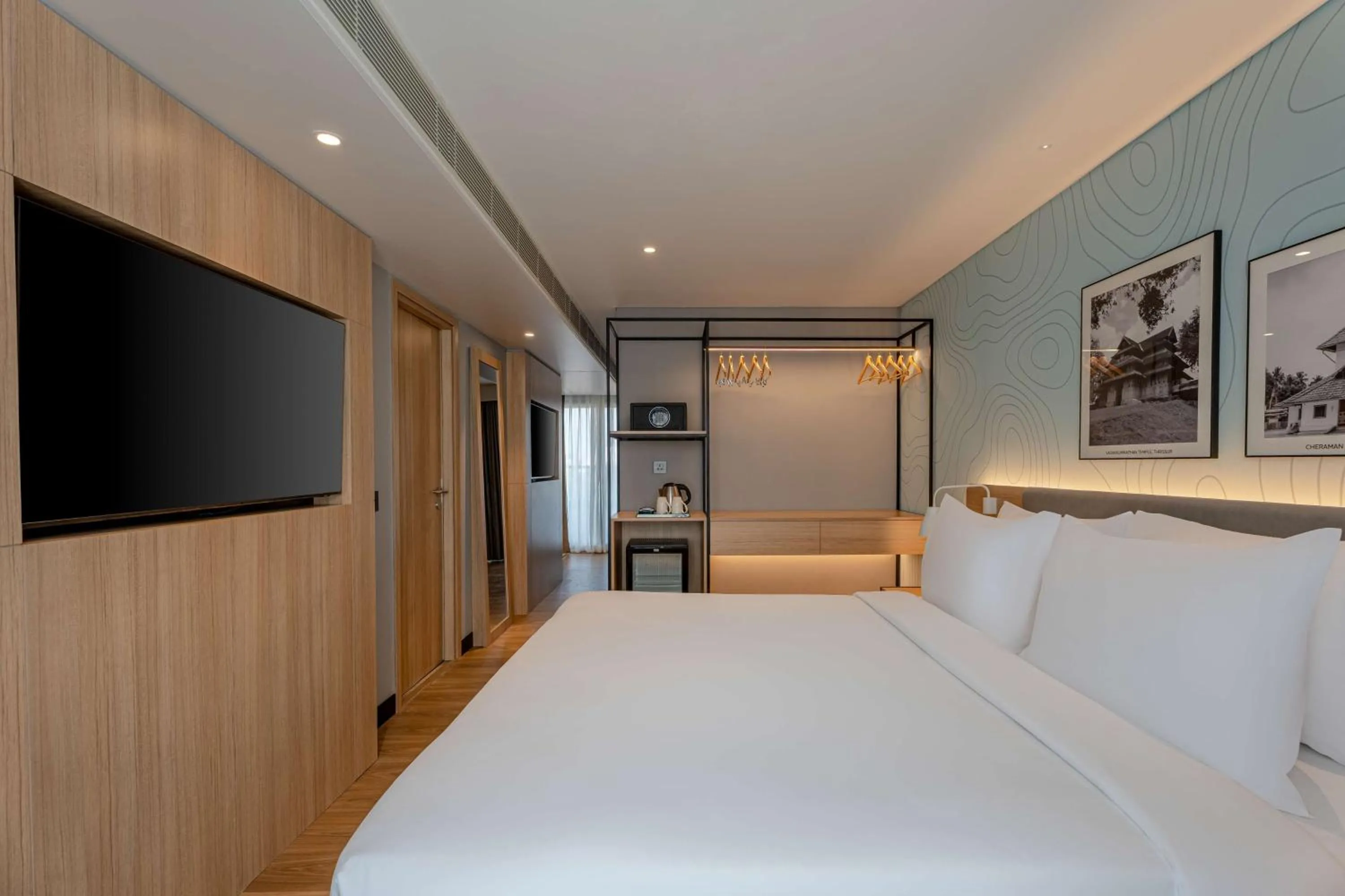 Bedroom, Bed in Park Inn & Suites by Radisson Thrissur East Fort
