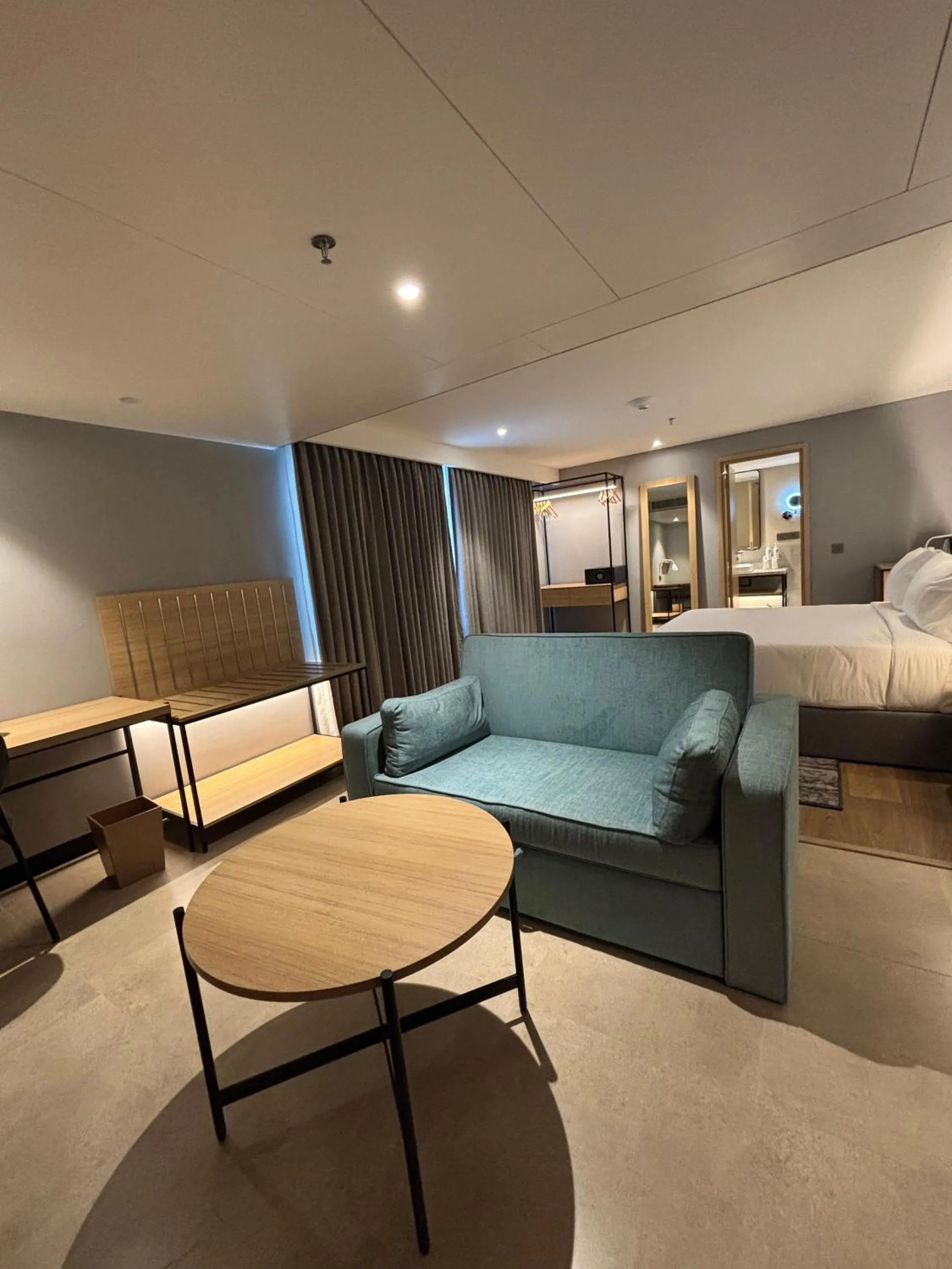 Bedroom, Bed in Park Inn & Suites by Radisson Thrissur East Fort