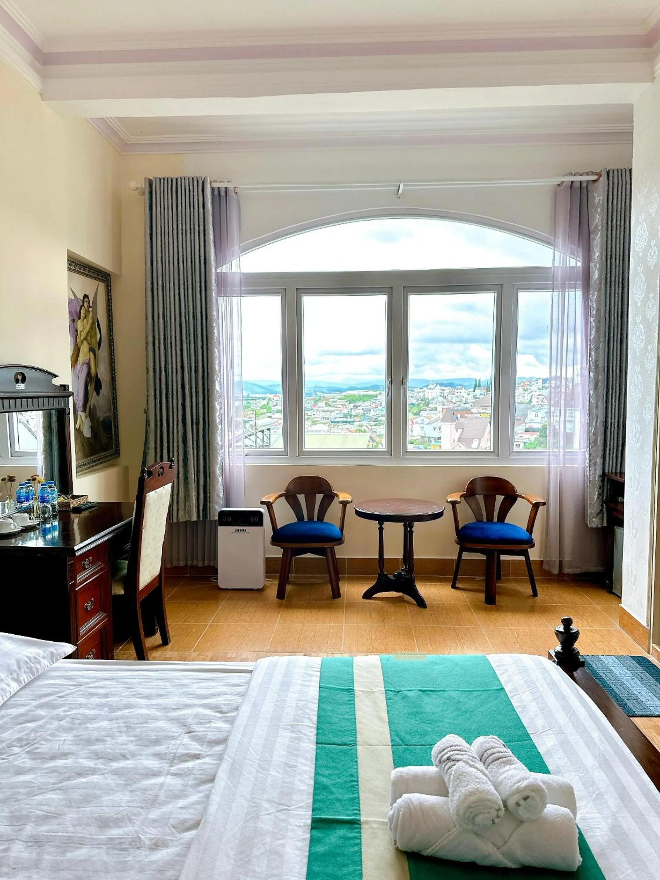 Bedroom, Bed in Le Petit Paris Dalat Hotel