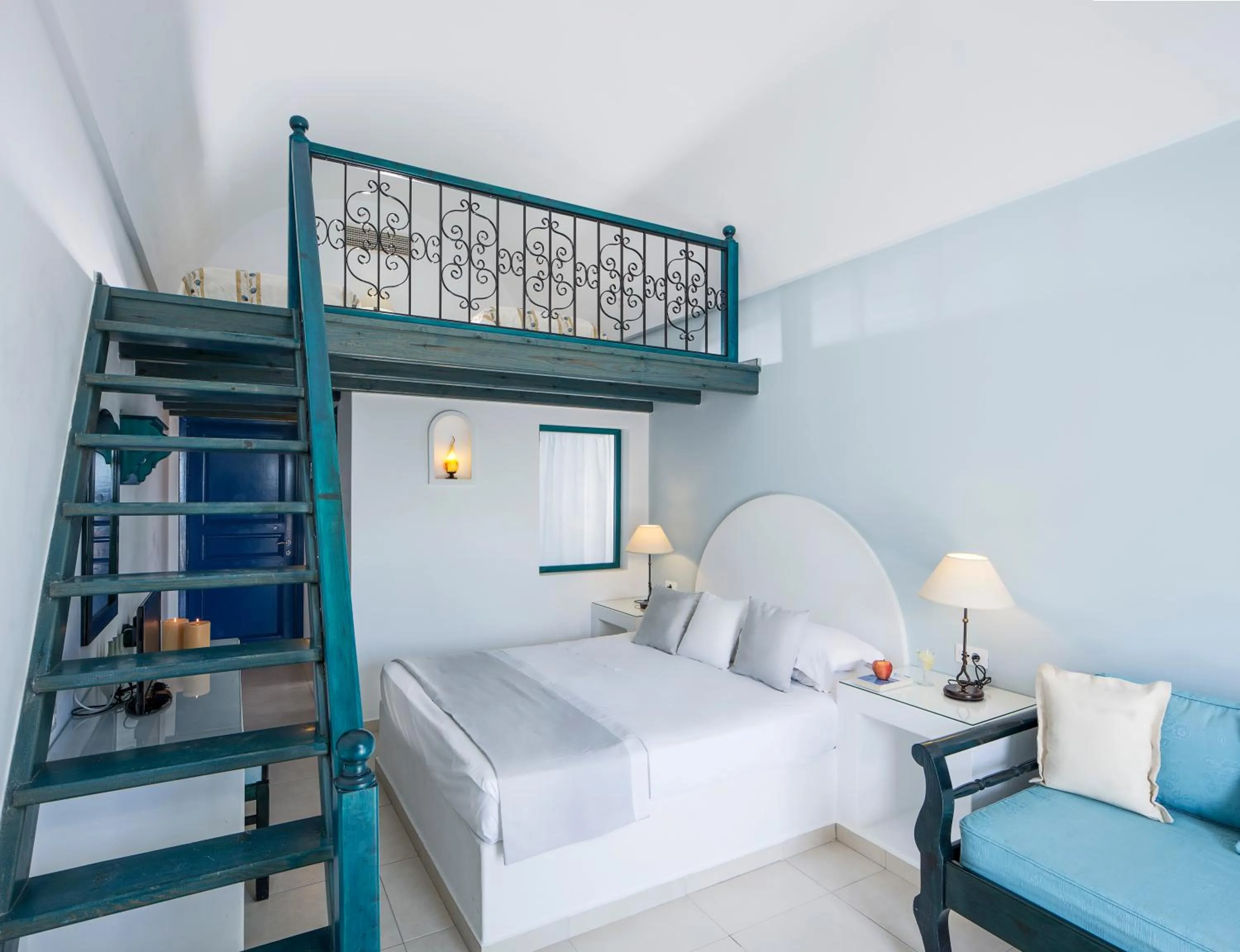 Decorative detail, Bed in Veggera Beach Hotel