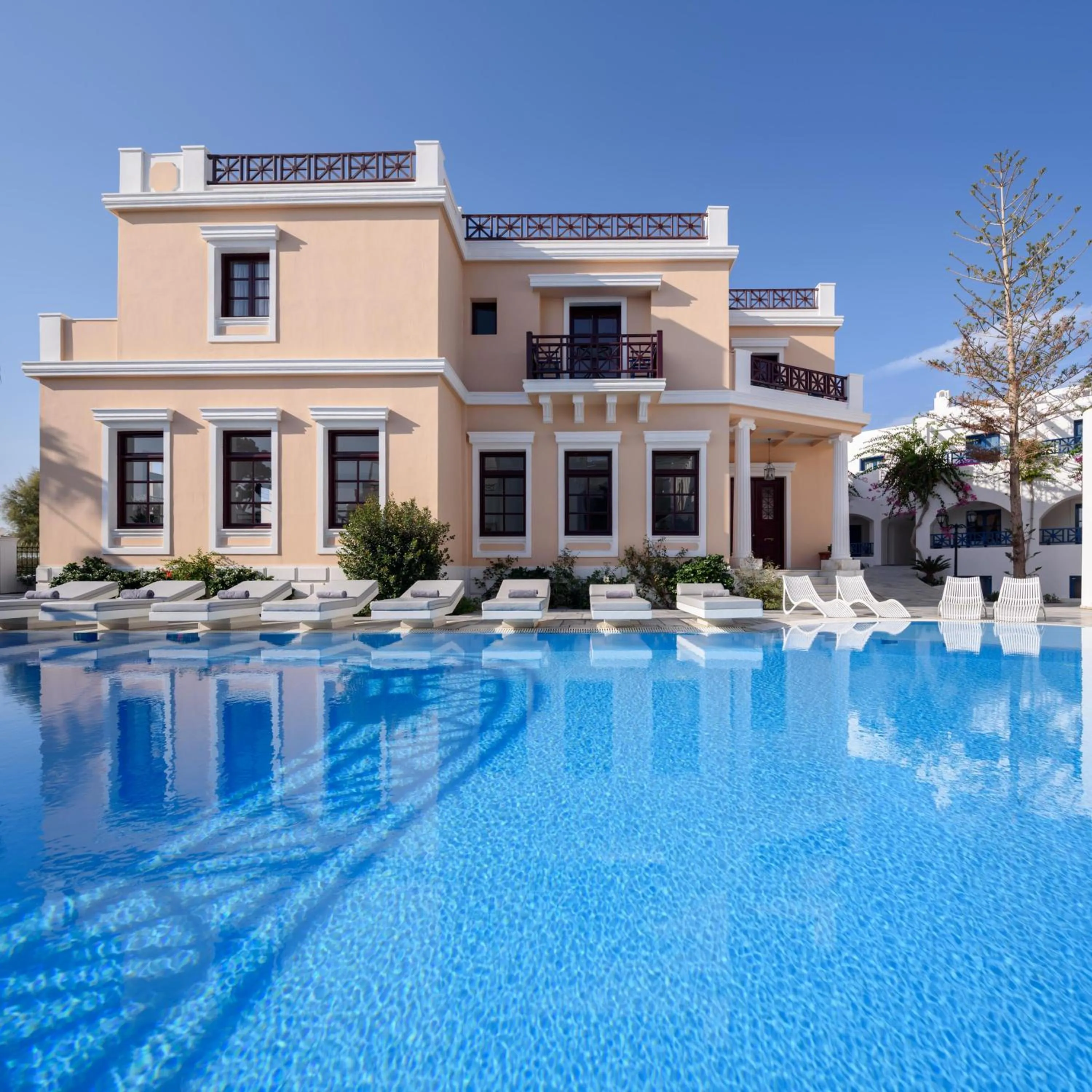 Property building in Veggera Beach Hotel