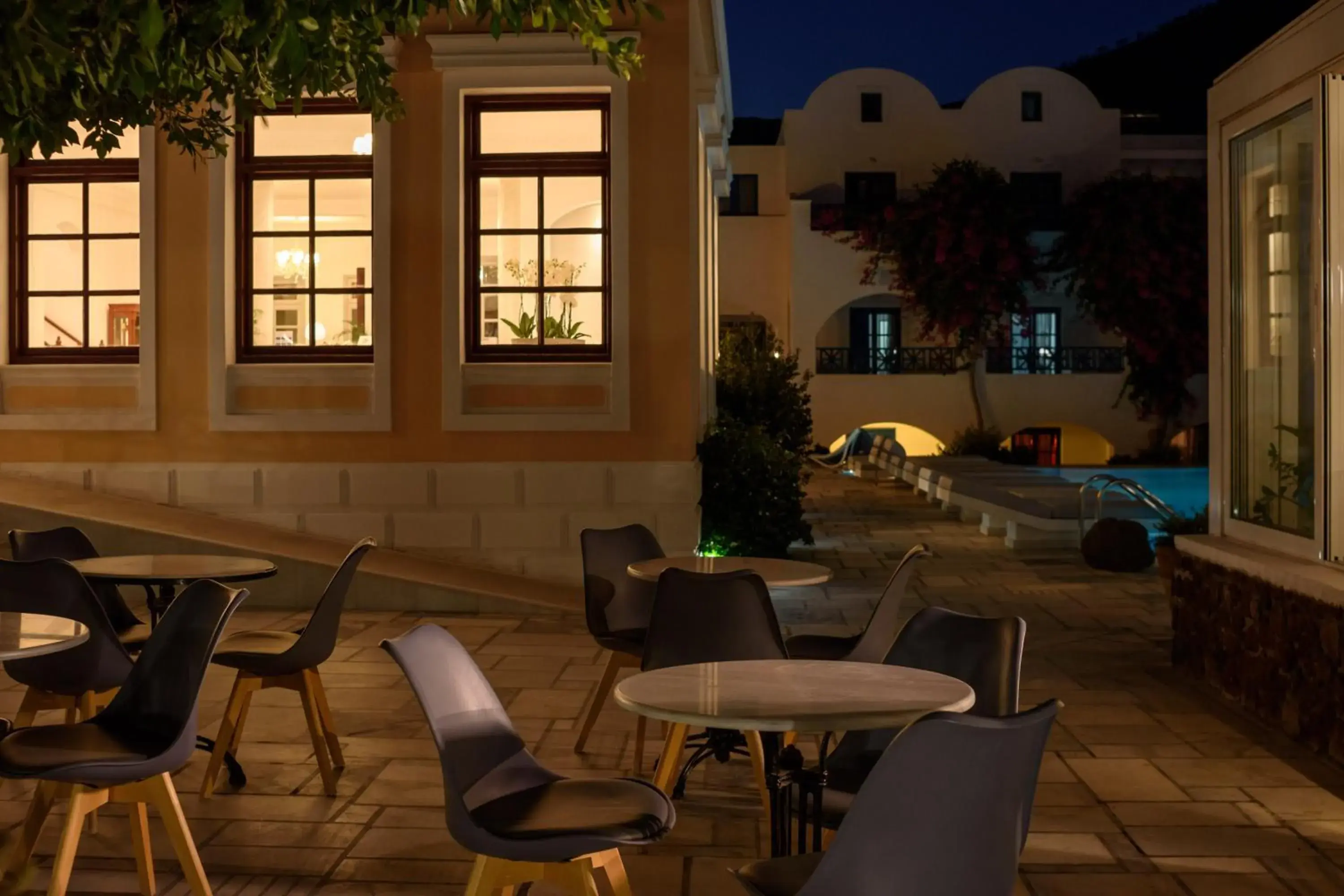 Swimming pool in Veggera Beach Hotel Swimming pool in Veggera Beach Hotel