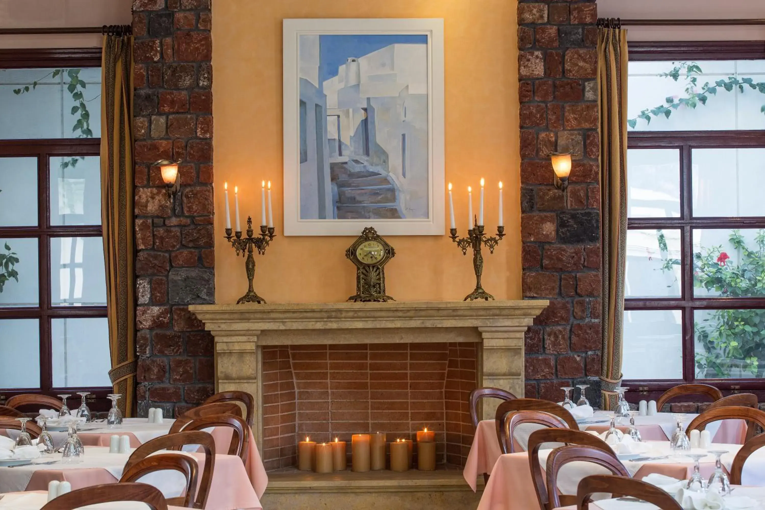 Restaurant/places to eat in Veggera Beach Hotel Restaurant/places to eat in Veggera Beach Hotel