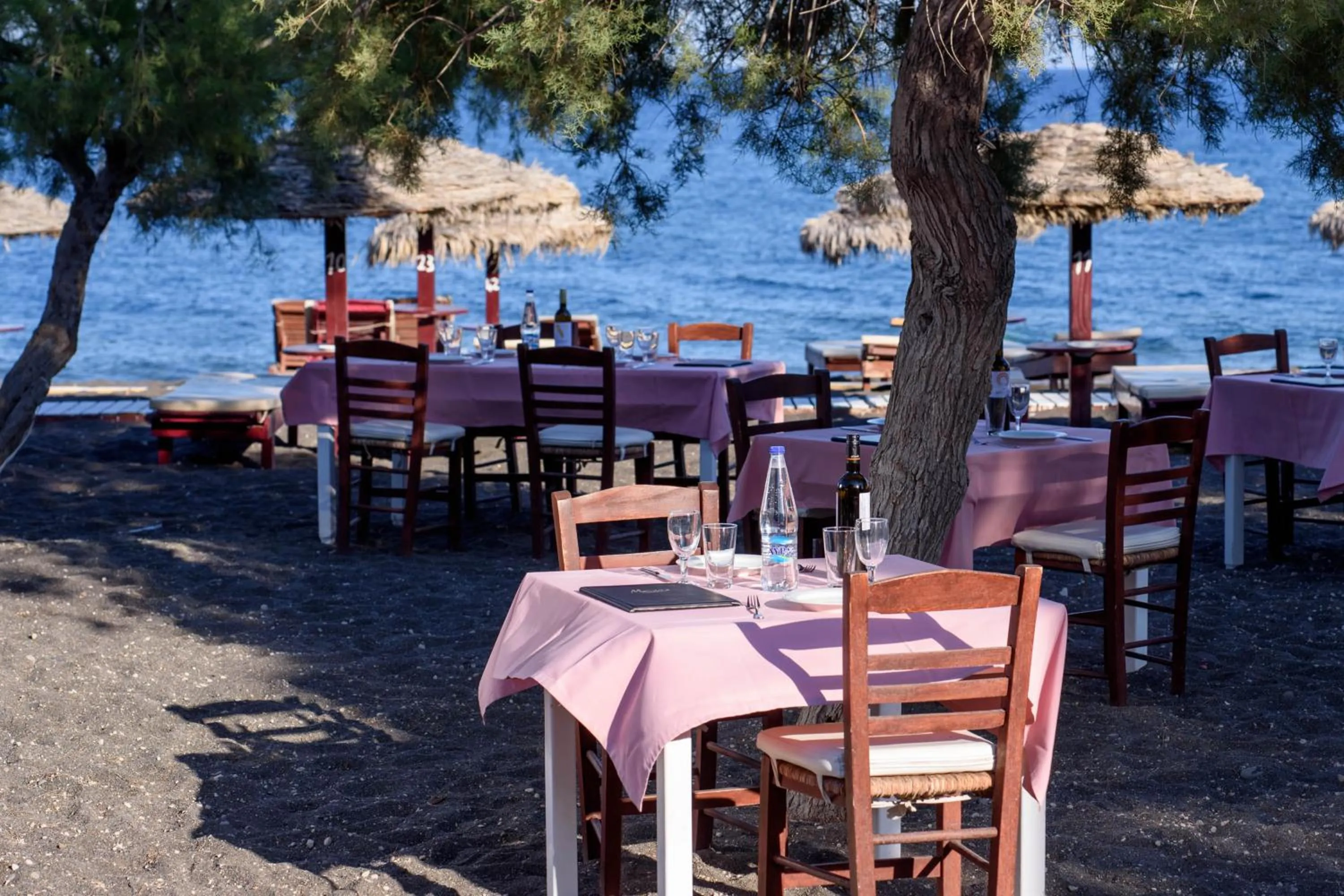 Restaurant/places to eat in Veggera Beach Hotel