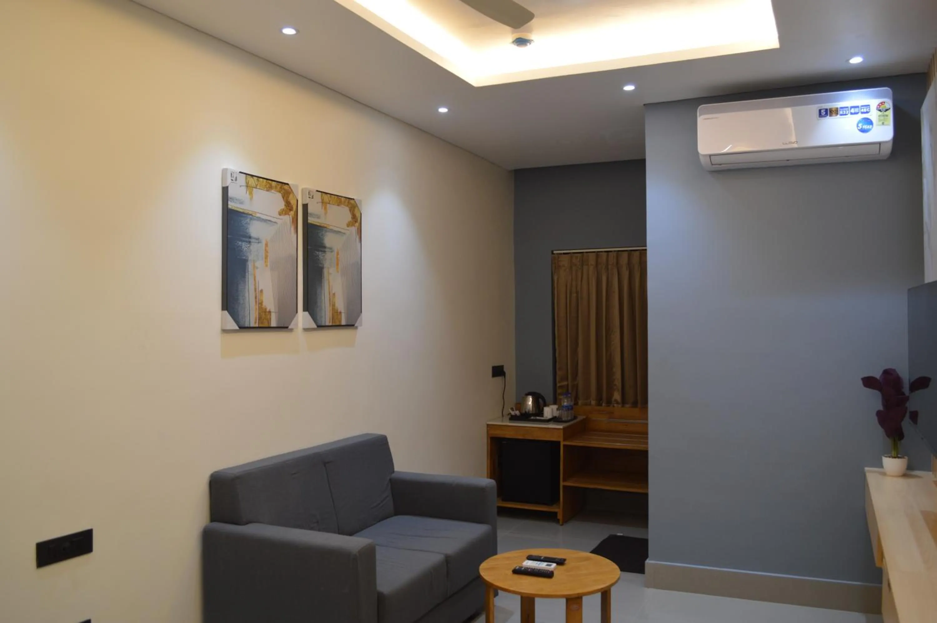 JBR Residency