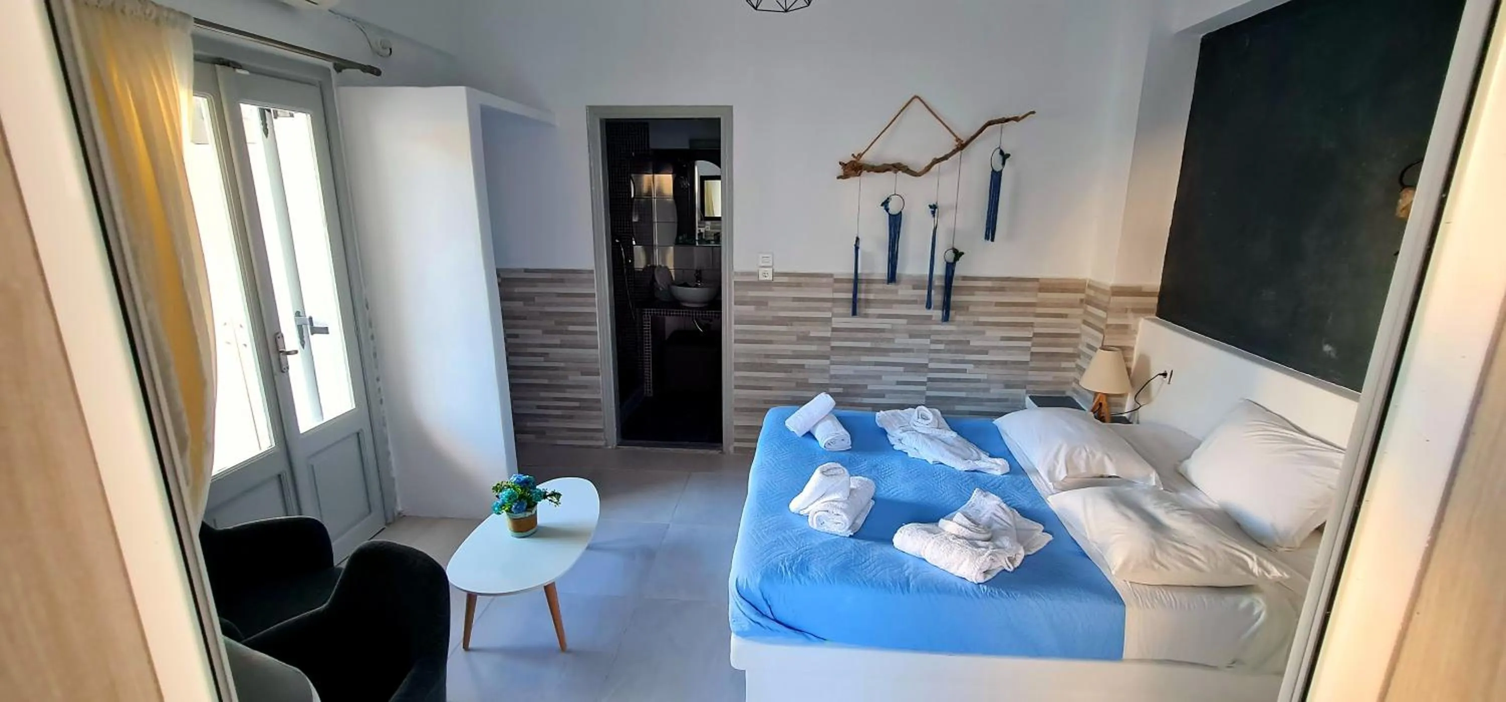 Photo of the whole room, Bed in Villa Anto