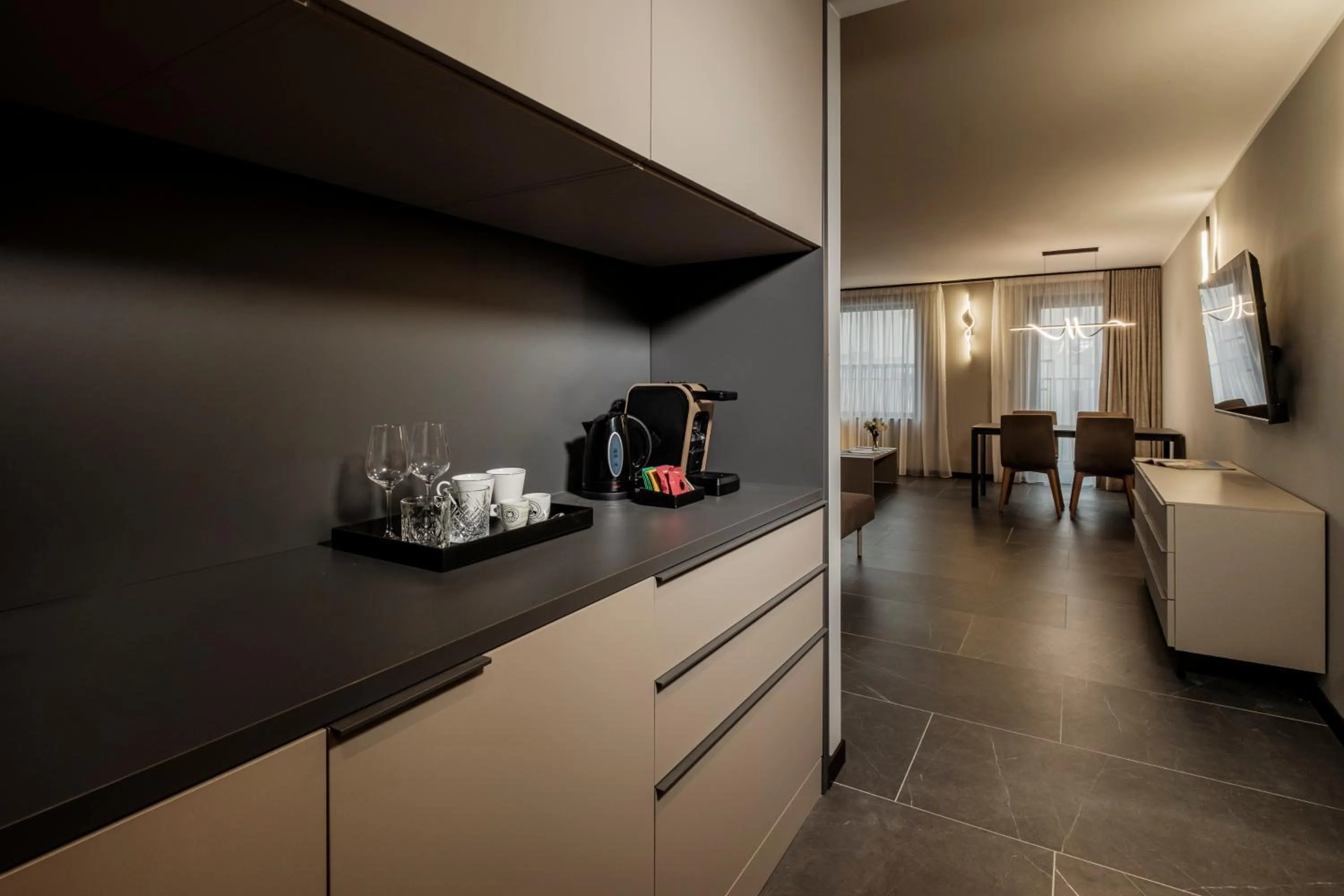 Kitchen or kitchenette in Isabella Suites
