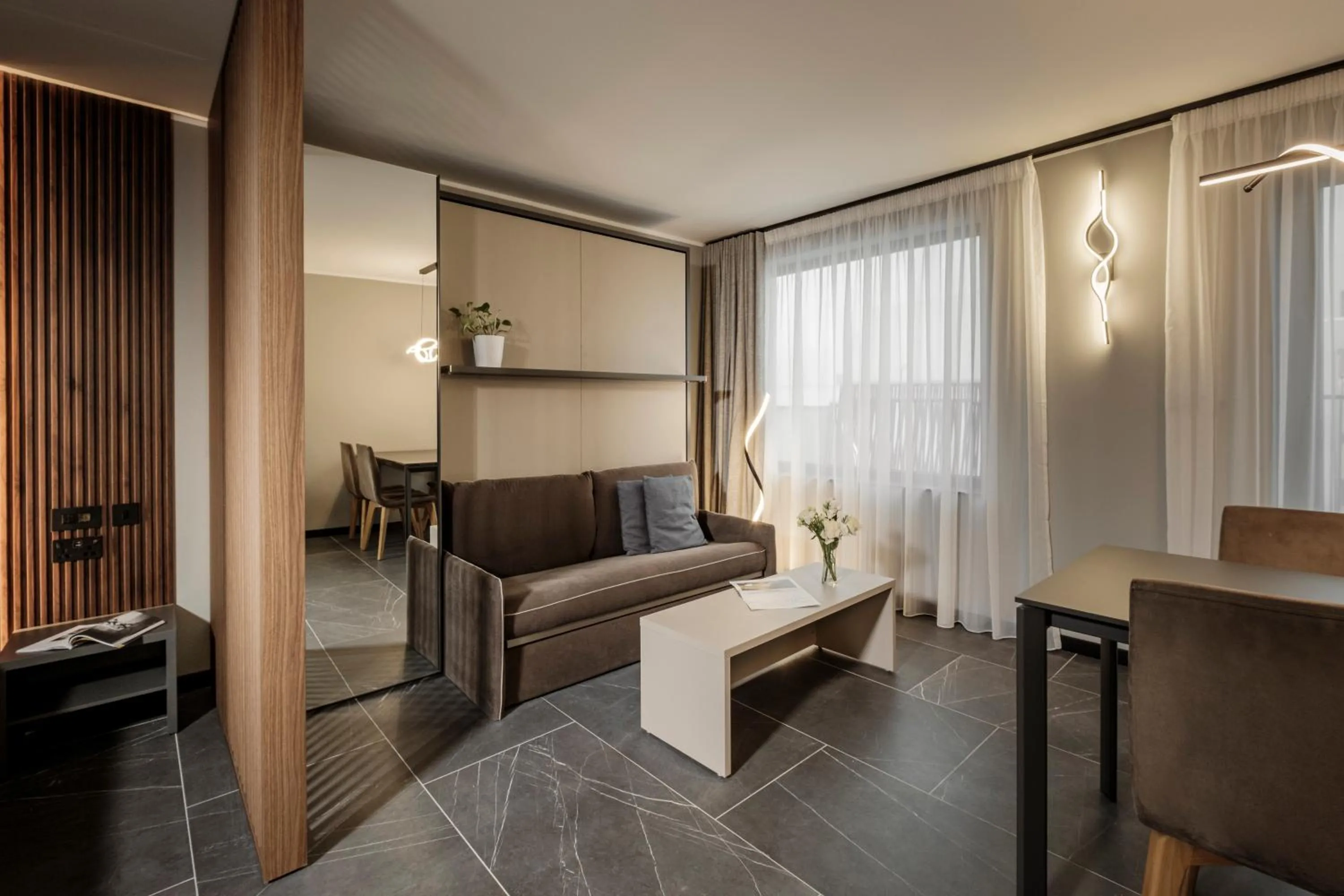 Seating area in Isabella Suites