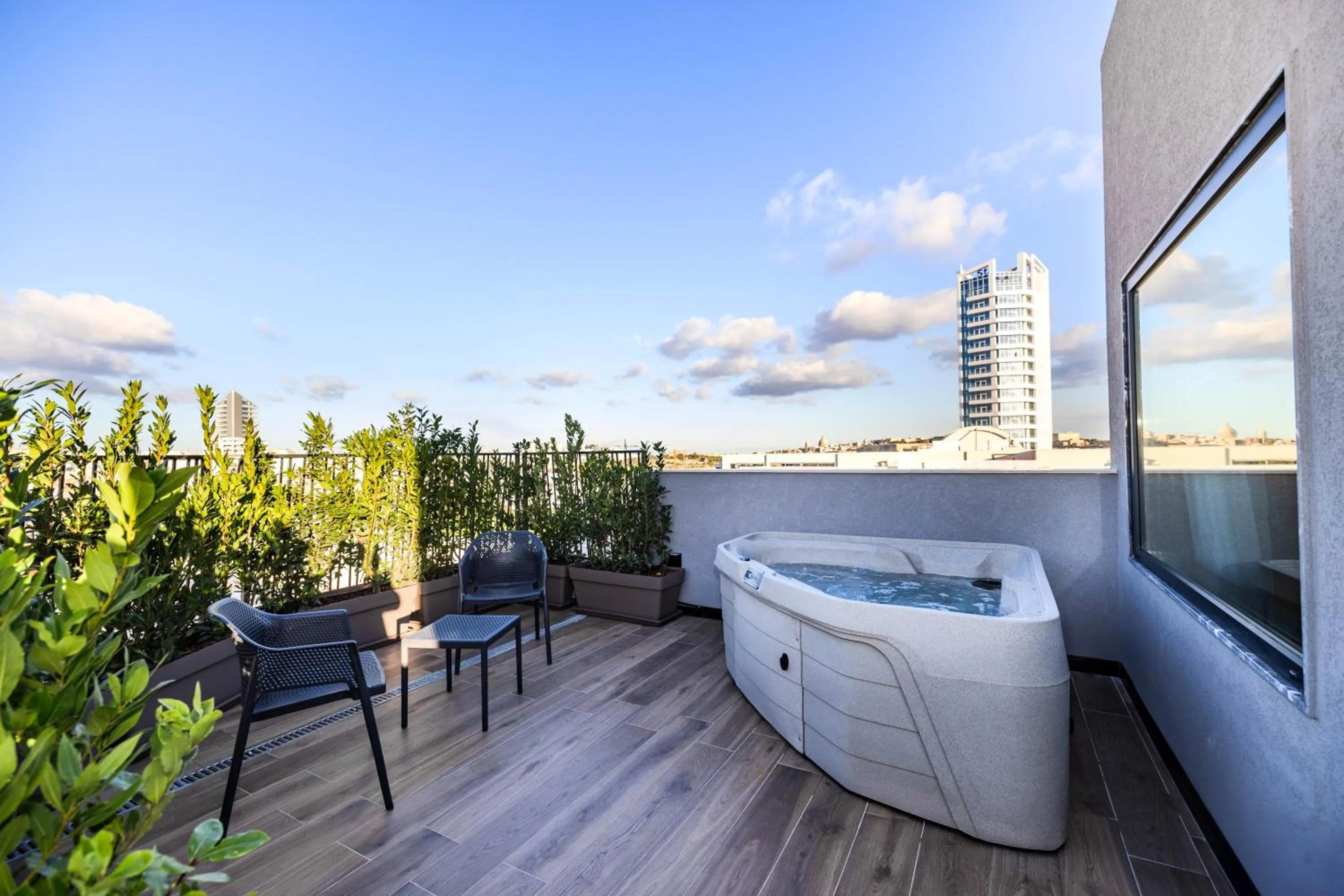 Isabella Suites