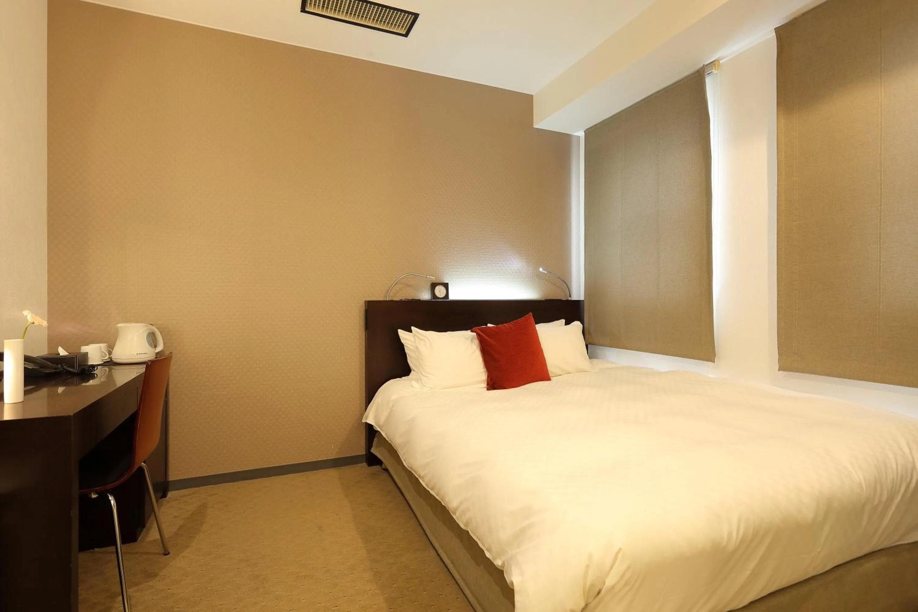 Bed in Hotel Massimo Mishima