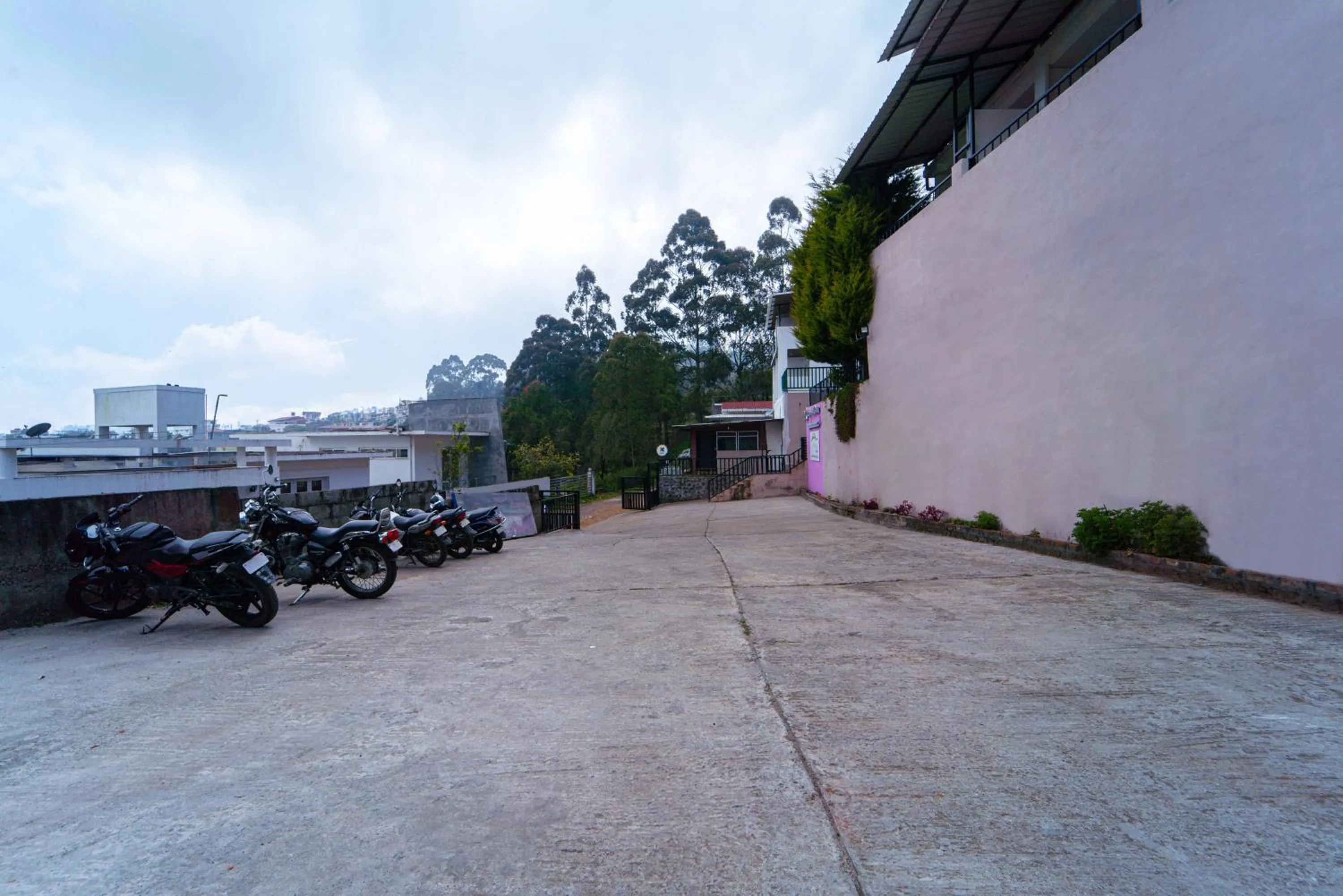 Parking in Treebo Tranquil Heights With Scenic View