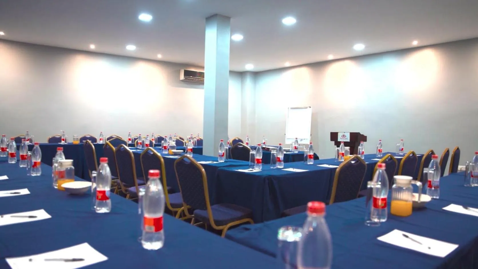 Bridgeview Hotel and Conference Centre