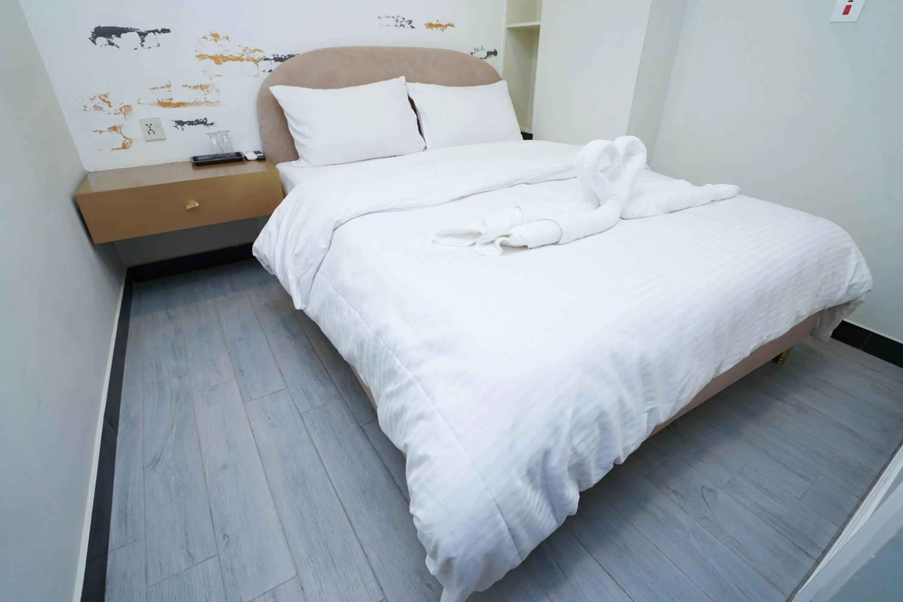 Bed in Luxvill Hotel