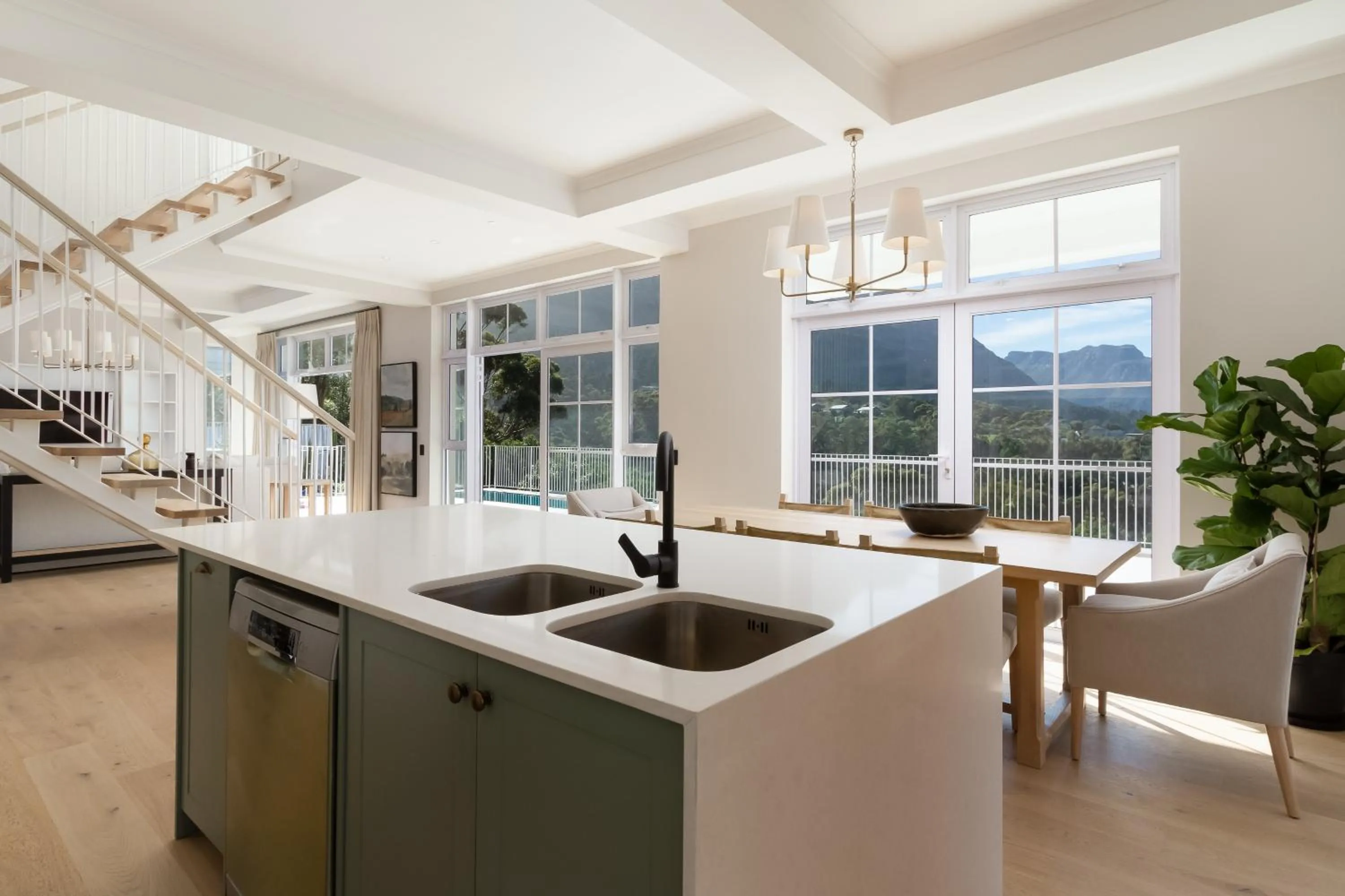 Kitchen or kitchenette in Bay Haven Collection, Hout Bay