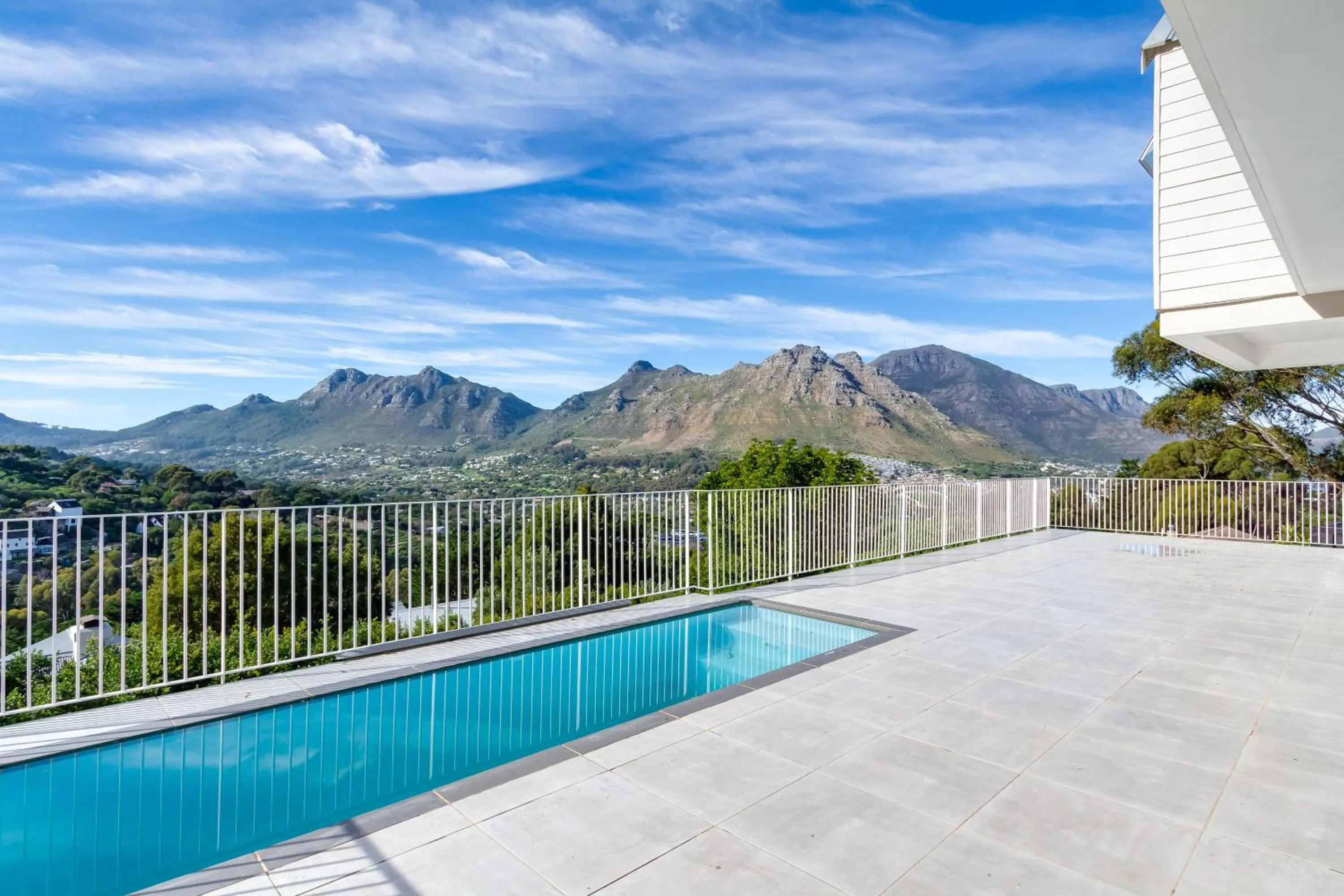 Pool view in Bay Haven Collection, Hout Bay