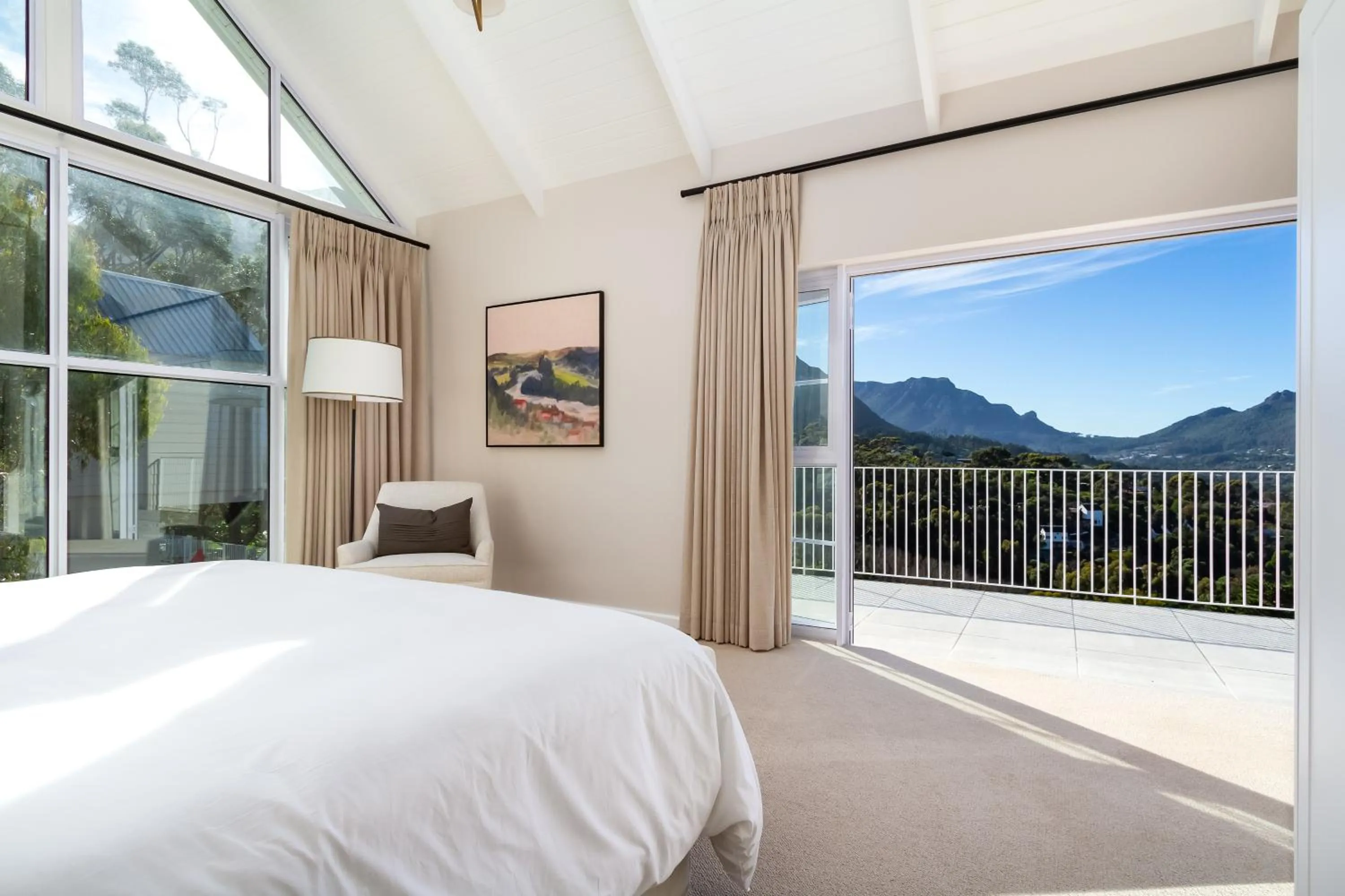 Natural landscape, Bed in Bay Haven Collection, Hout Bay