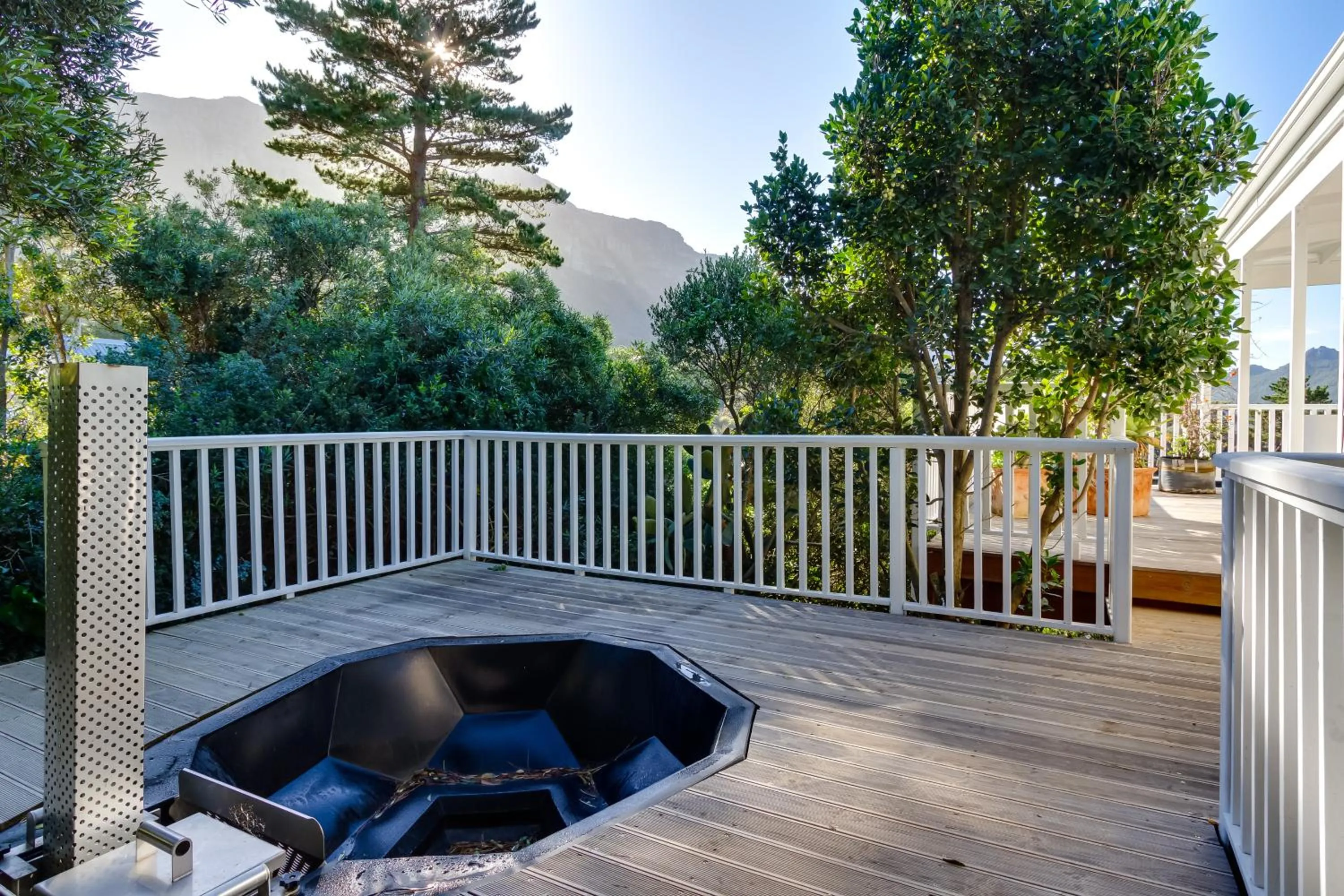 Mountain view in Bay Haven Collection, Hout Bay