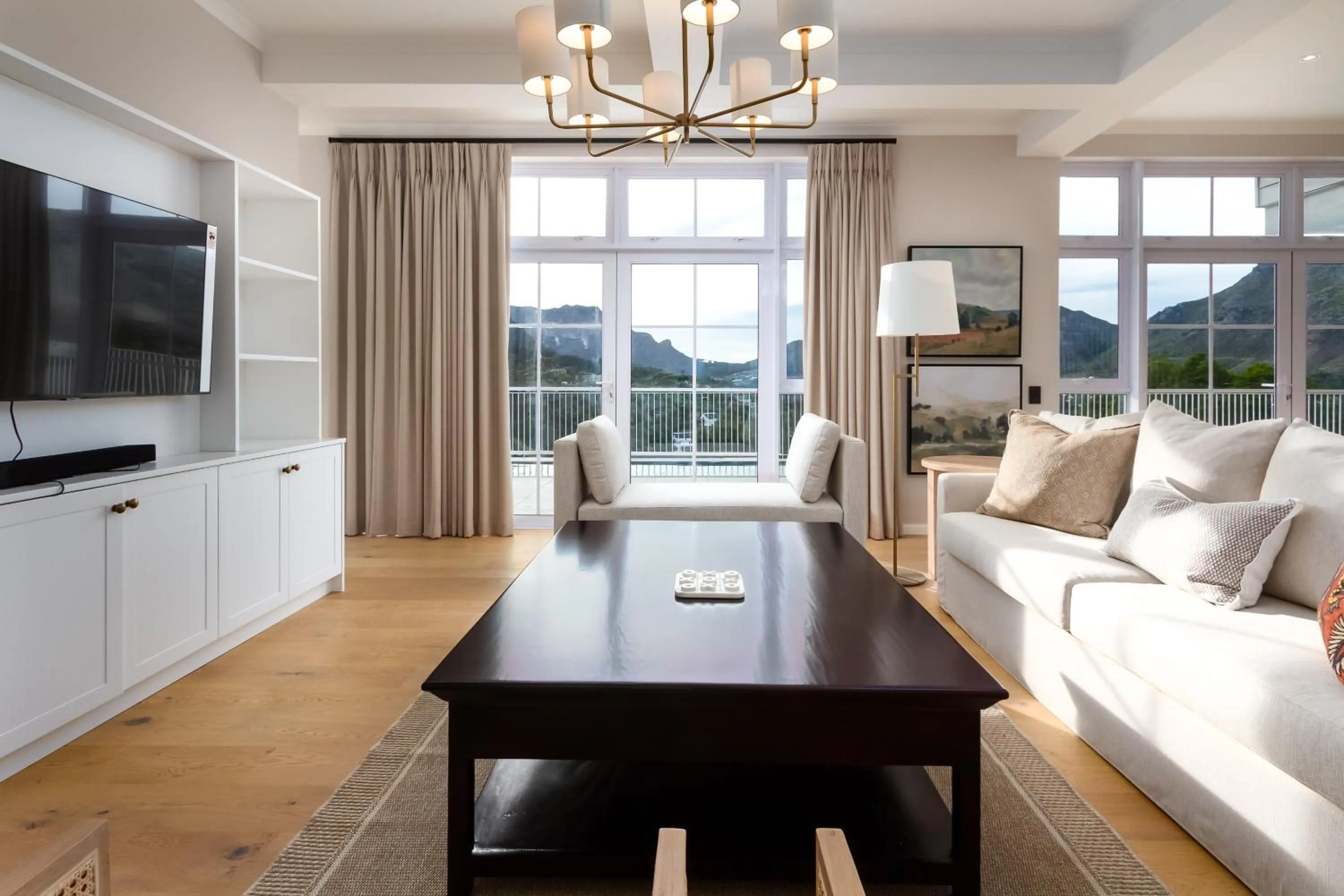 TV and multimedia in Bay Haven Collection, Hout Bay