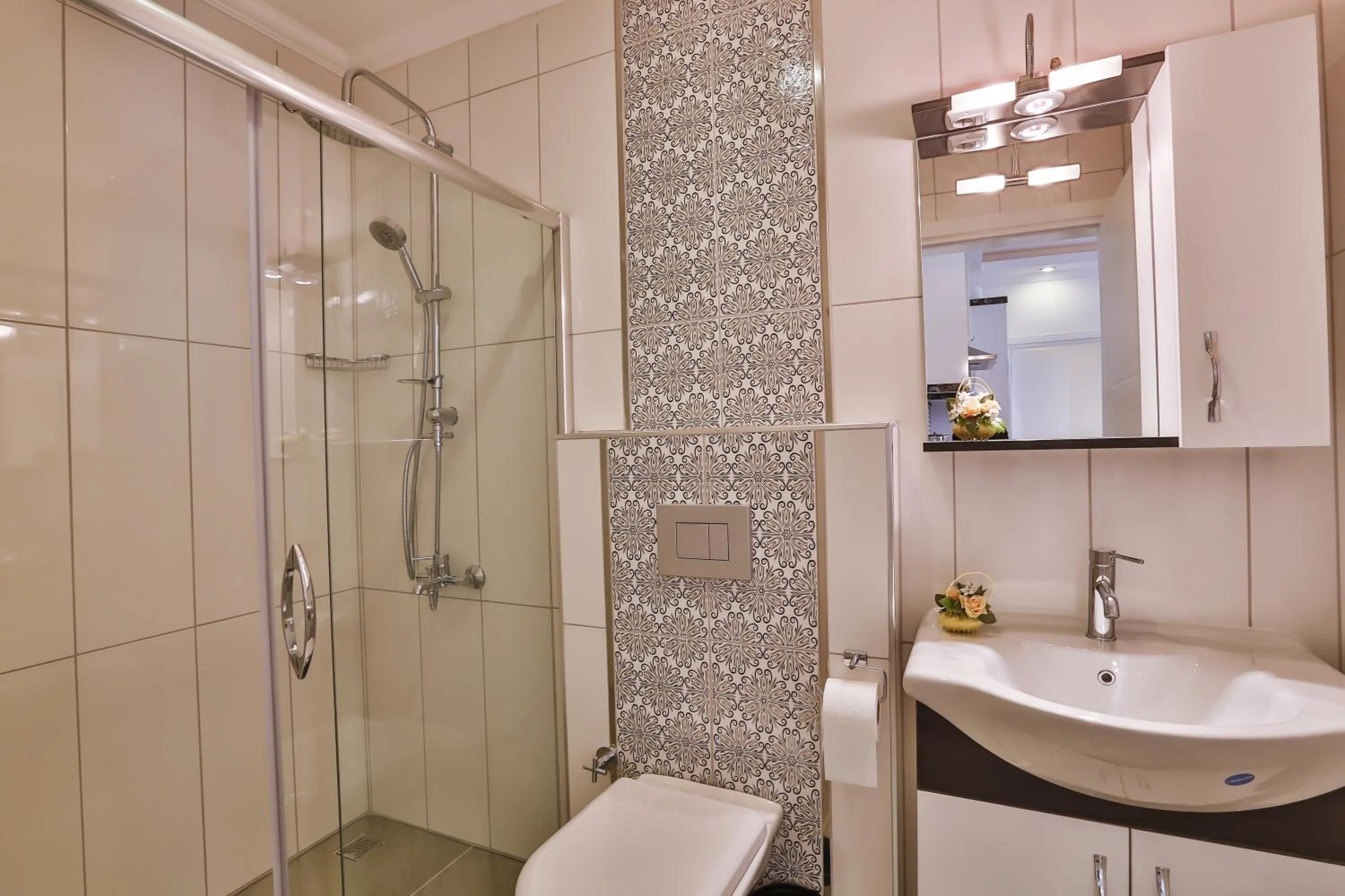 Shower in Bossa Nova Apart Hotel