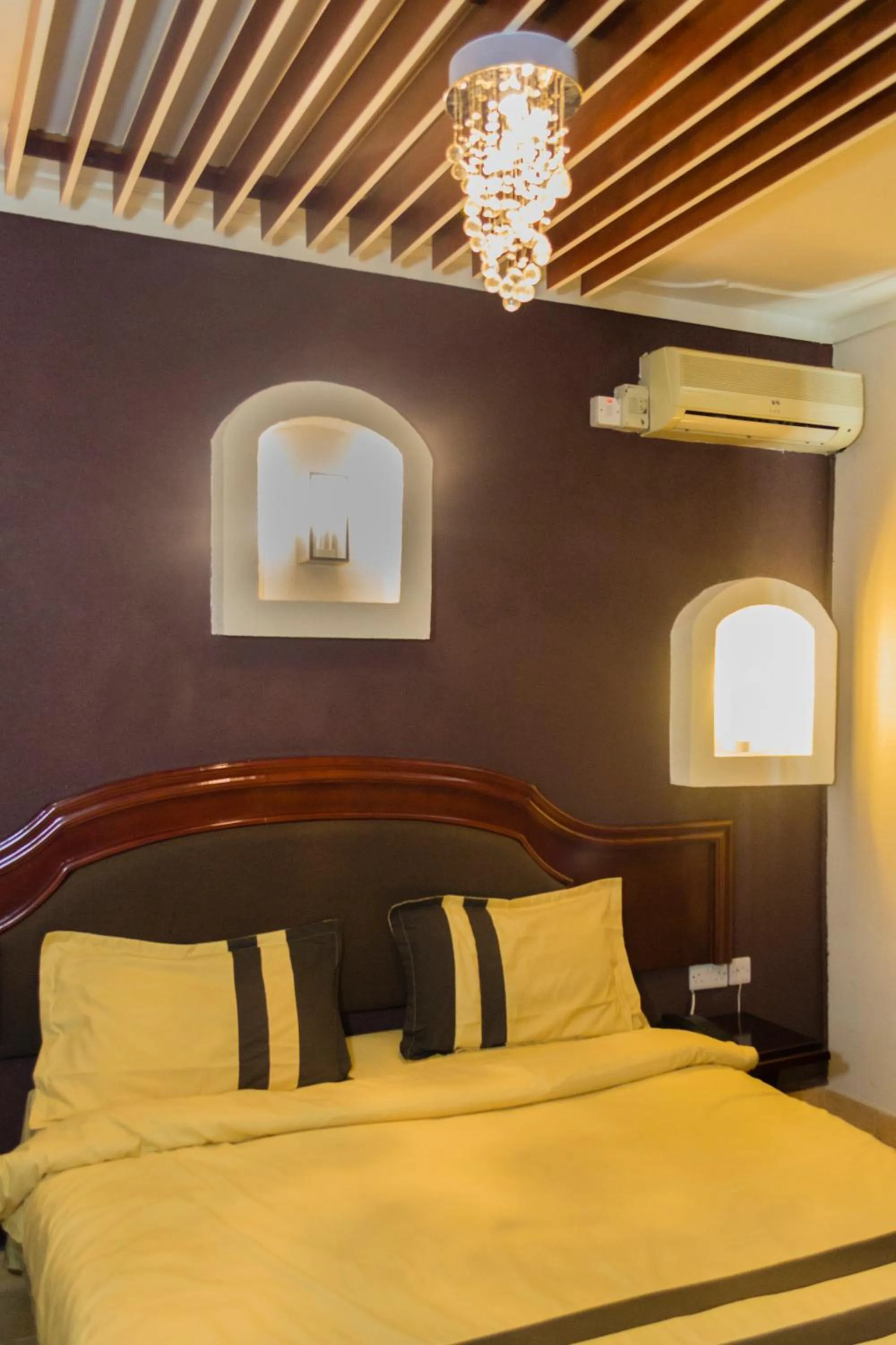 Bed in Emerald Hotel Kampala