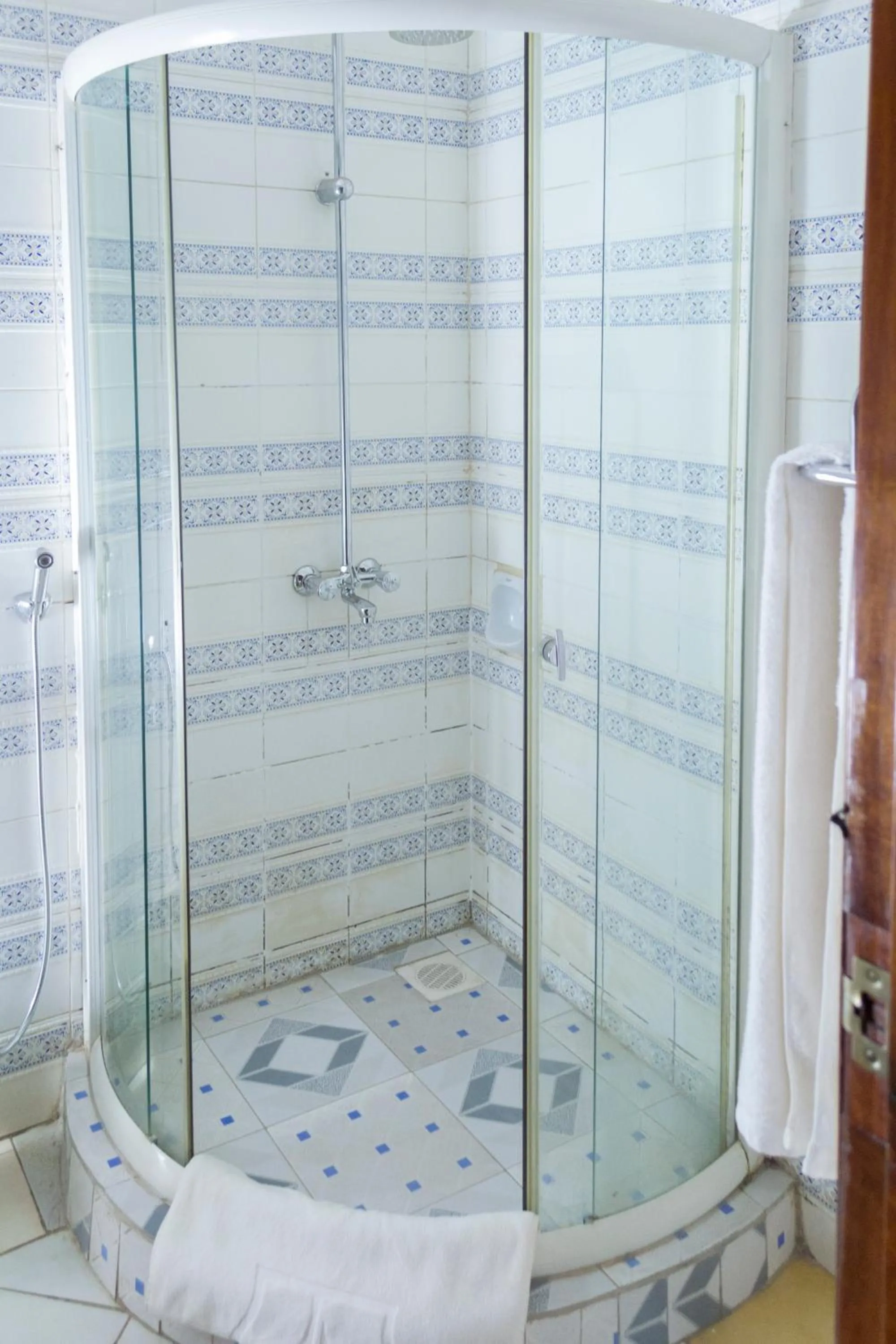 Emerald Hotel Kampala