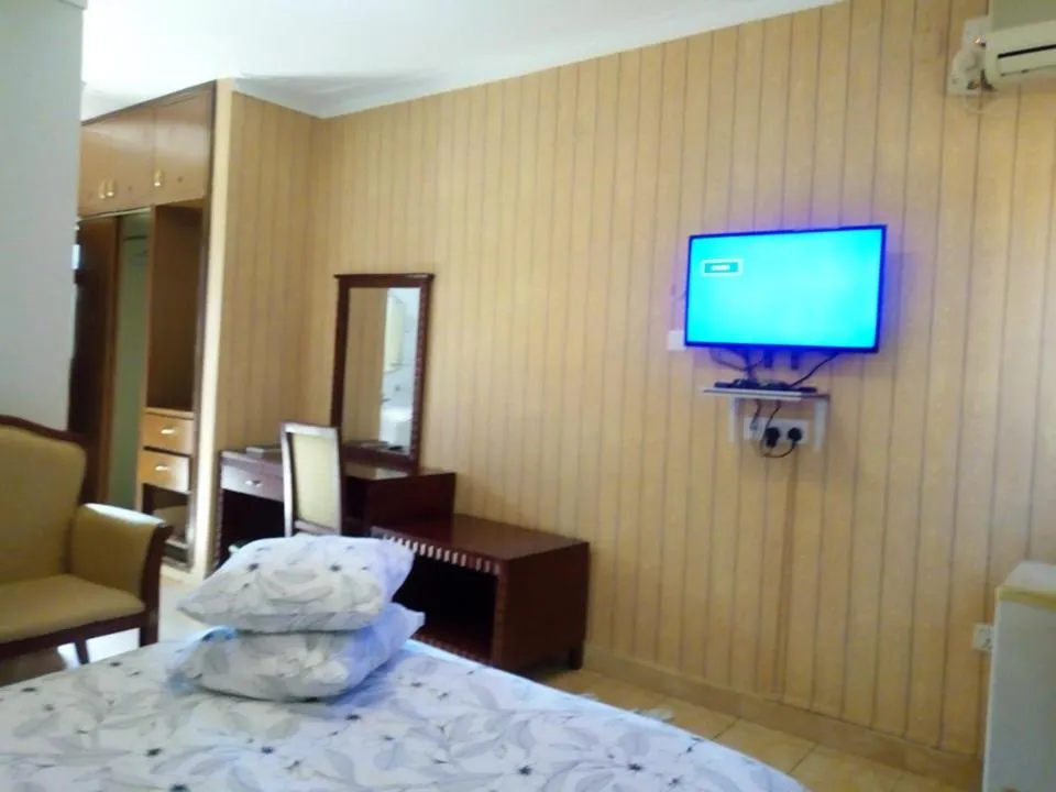 Bed in Emerald Hotel Kampala