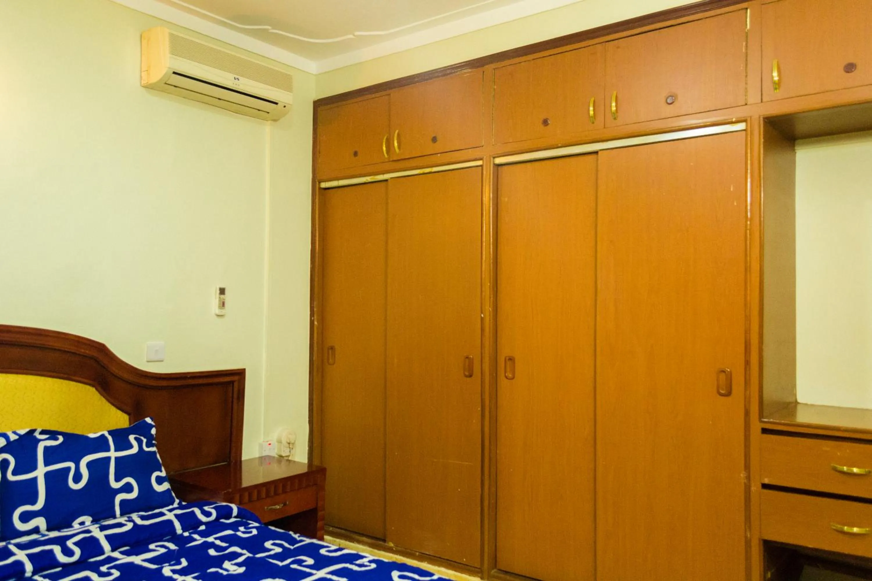 Bed in Emerald Hotel Kampala