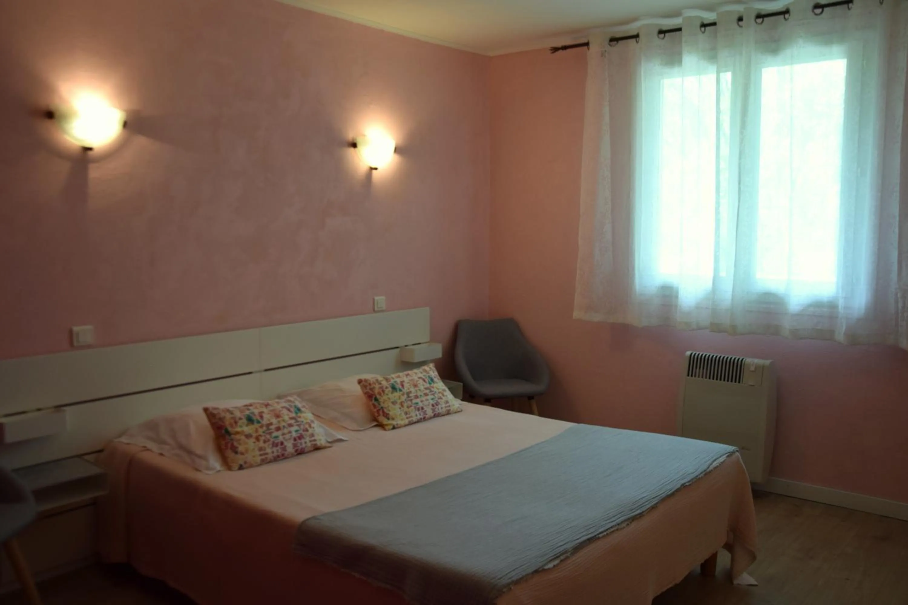 Bedroom, Bed in Chambres d'Hôtes L'Orée des Bois