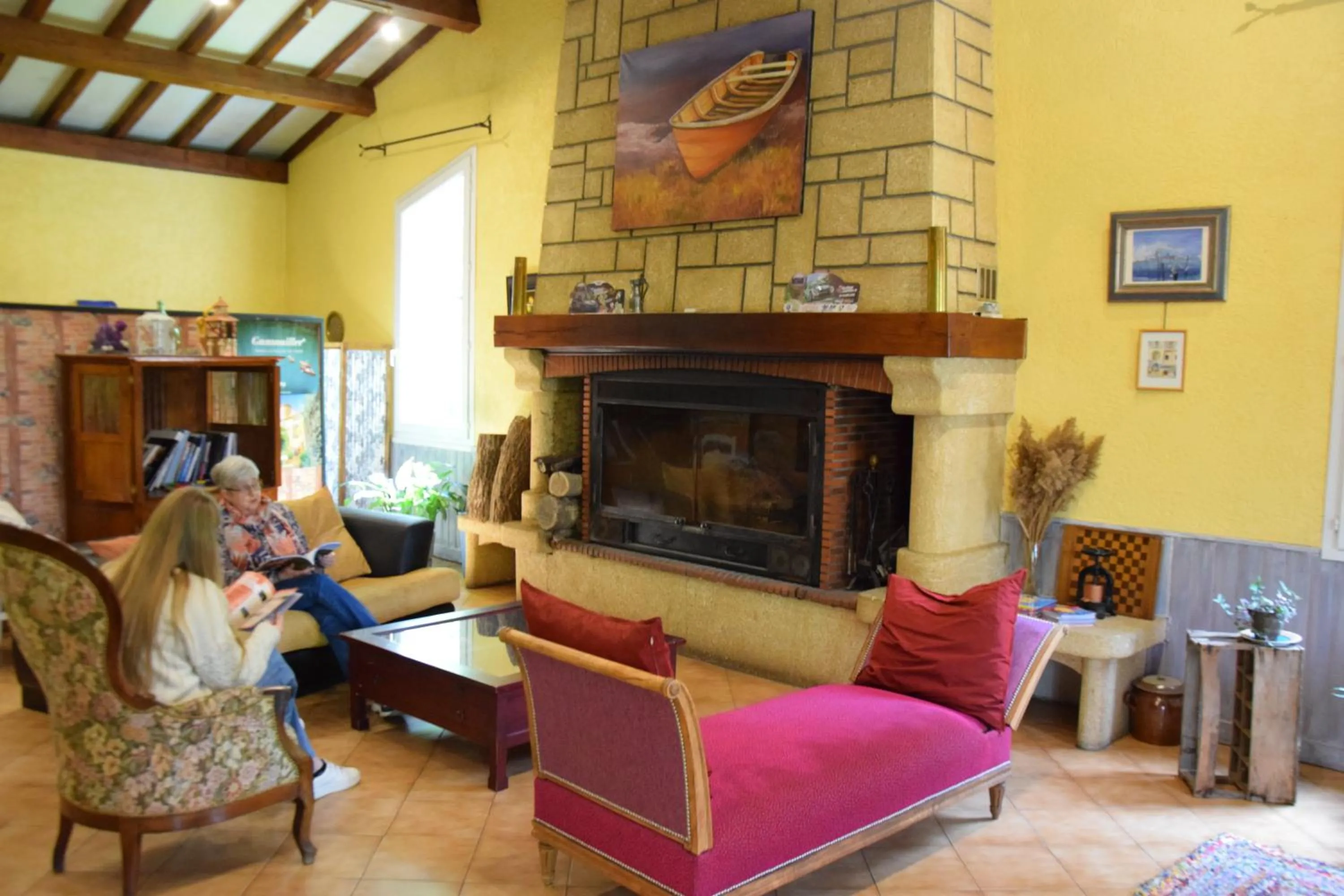 Living room in Chambres d'Hôtes L'Orée des Bois