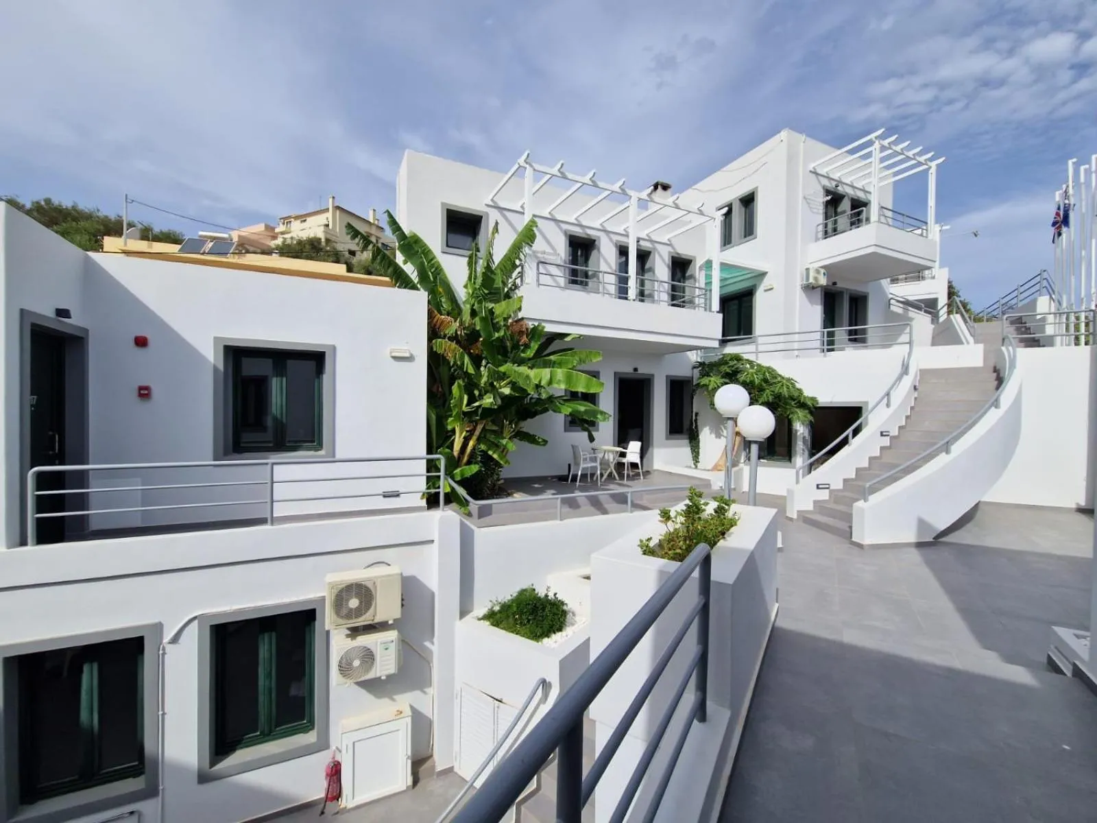 Rainbow Hotel Apartments