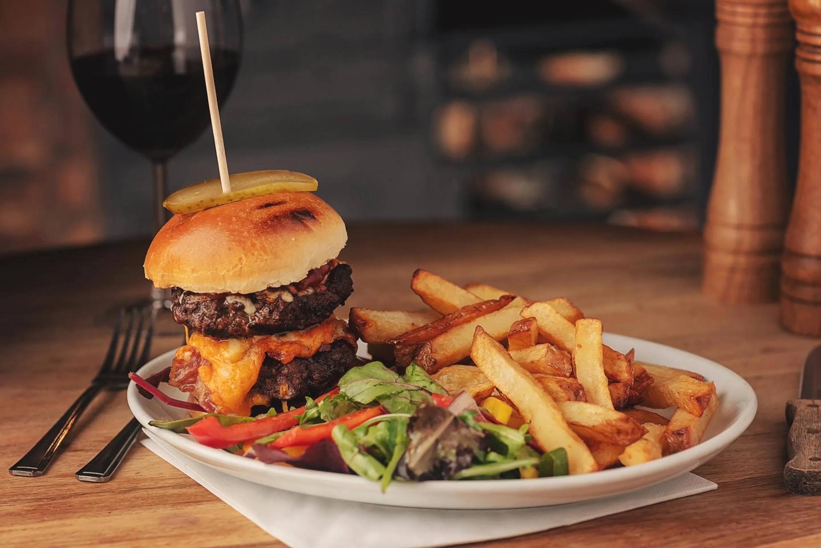 Food and drinks in The Tavern - Steakhouse and Lodge