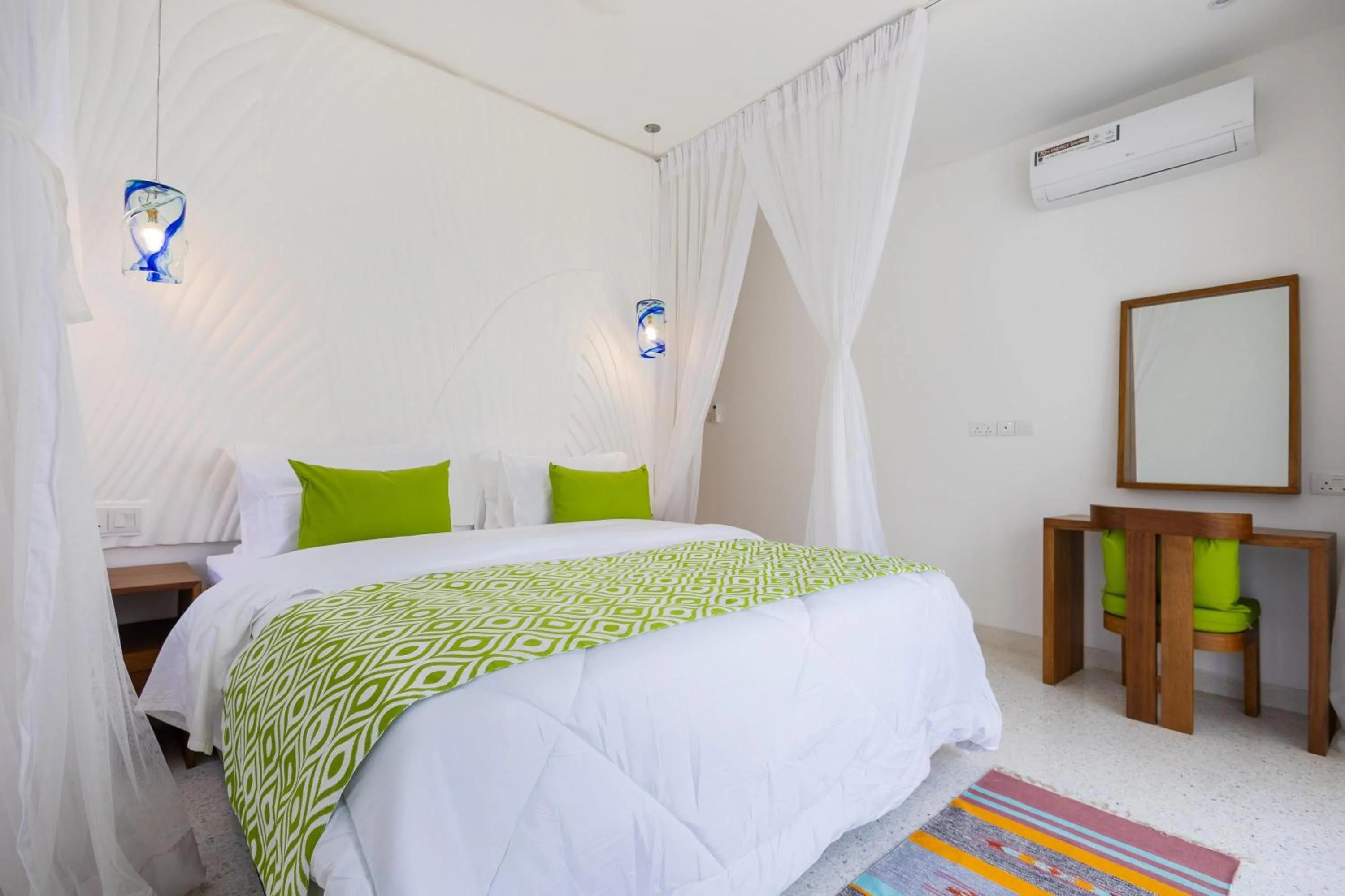 Bed in Amkia Villas Diani