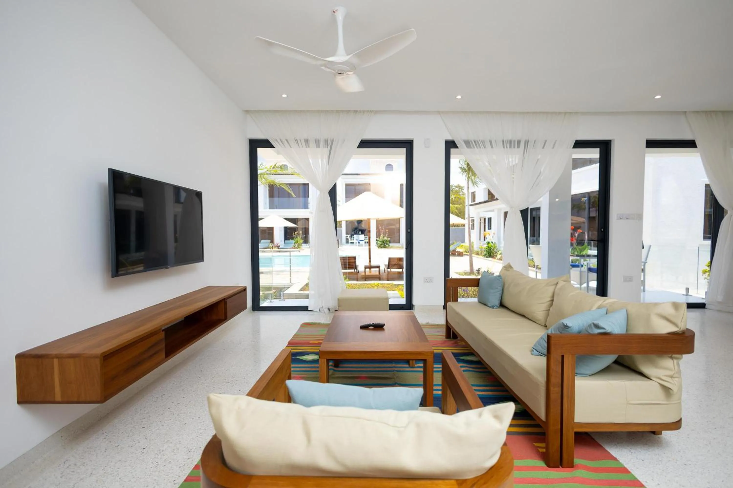 Communal lounge/ TV room in Amkia Villas Diani