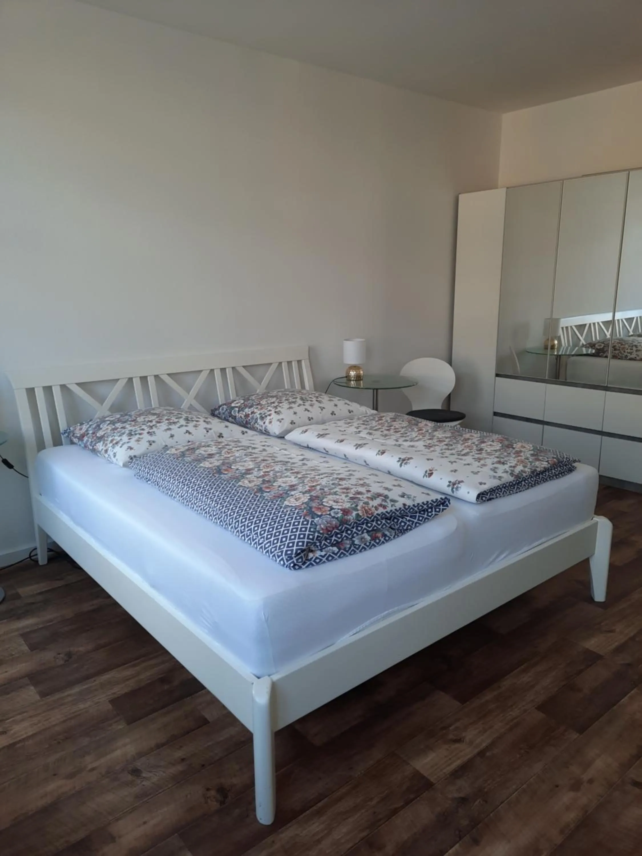 Bedroom, Bed in City Apartments Magdeburg