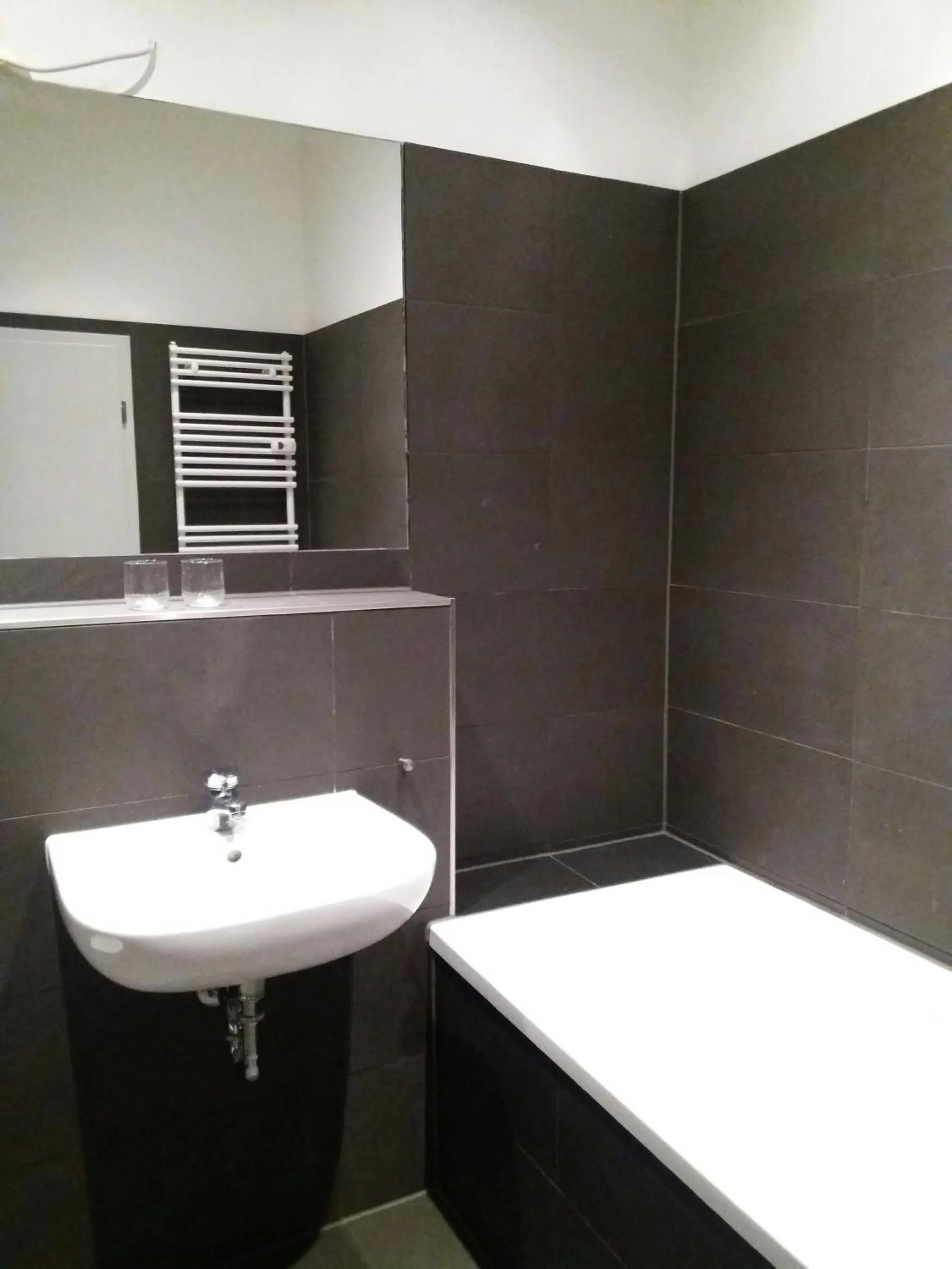 Bathroom in City Apartments Magdeburg