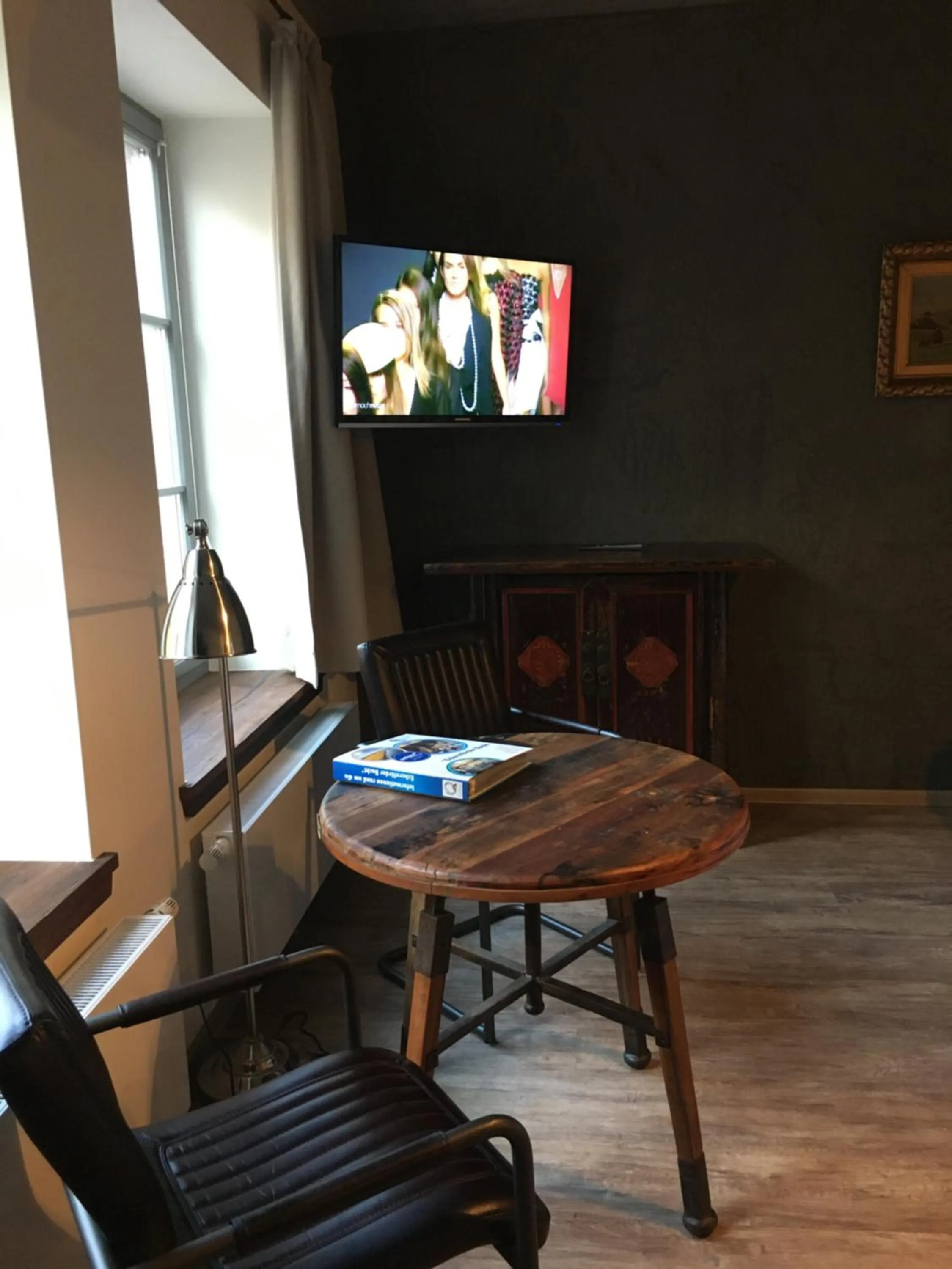 Seating area in Hugos Haus & Berthas Haus