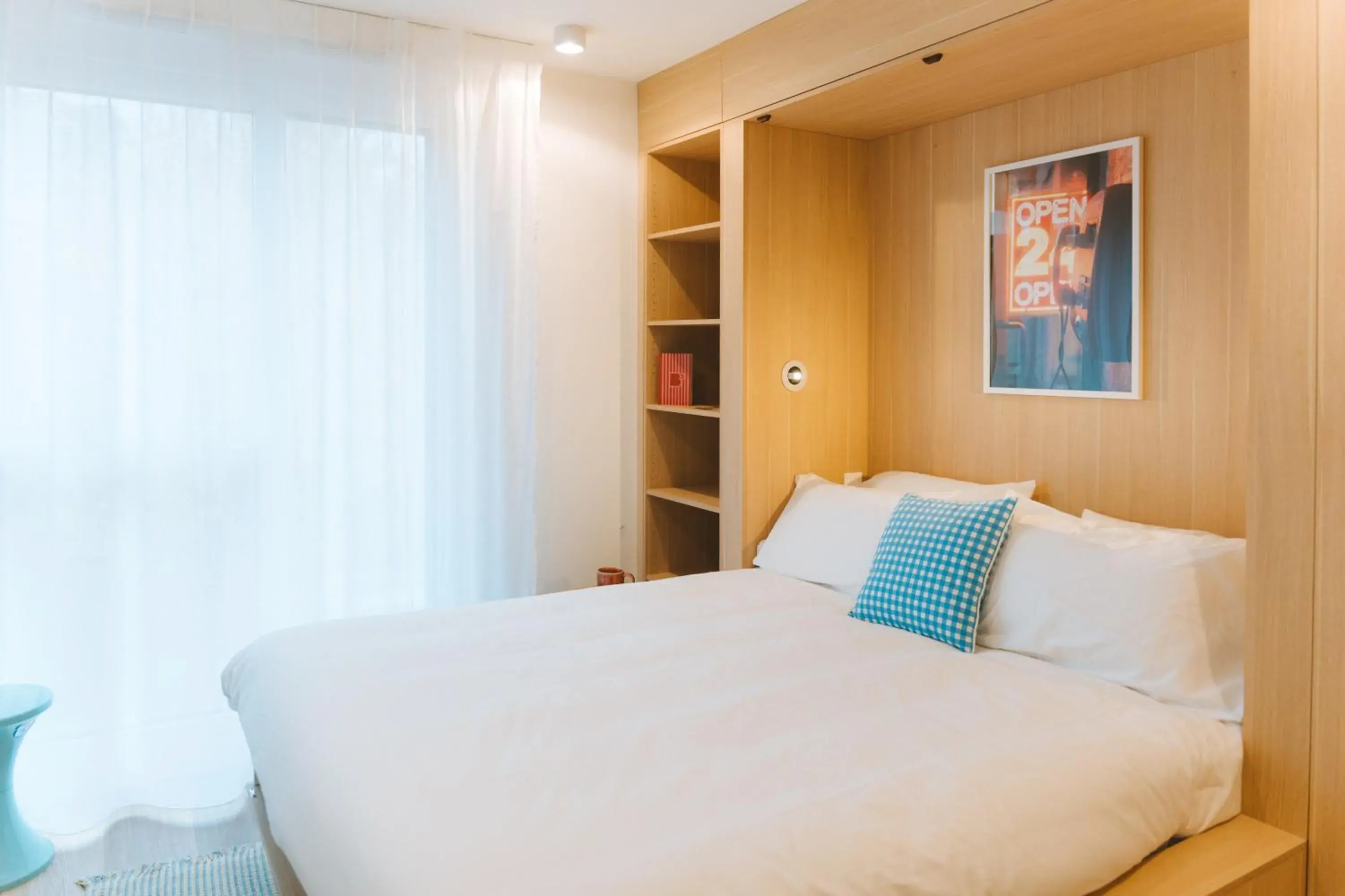 Bed in Bikube Montpellier Bed in Bikube Montpellier