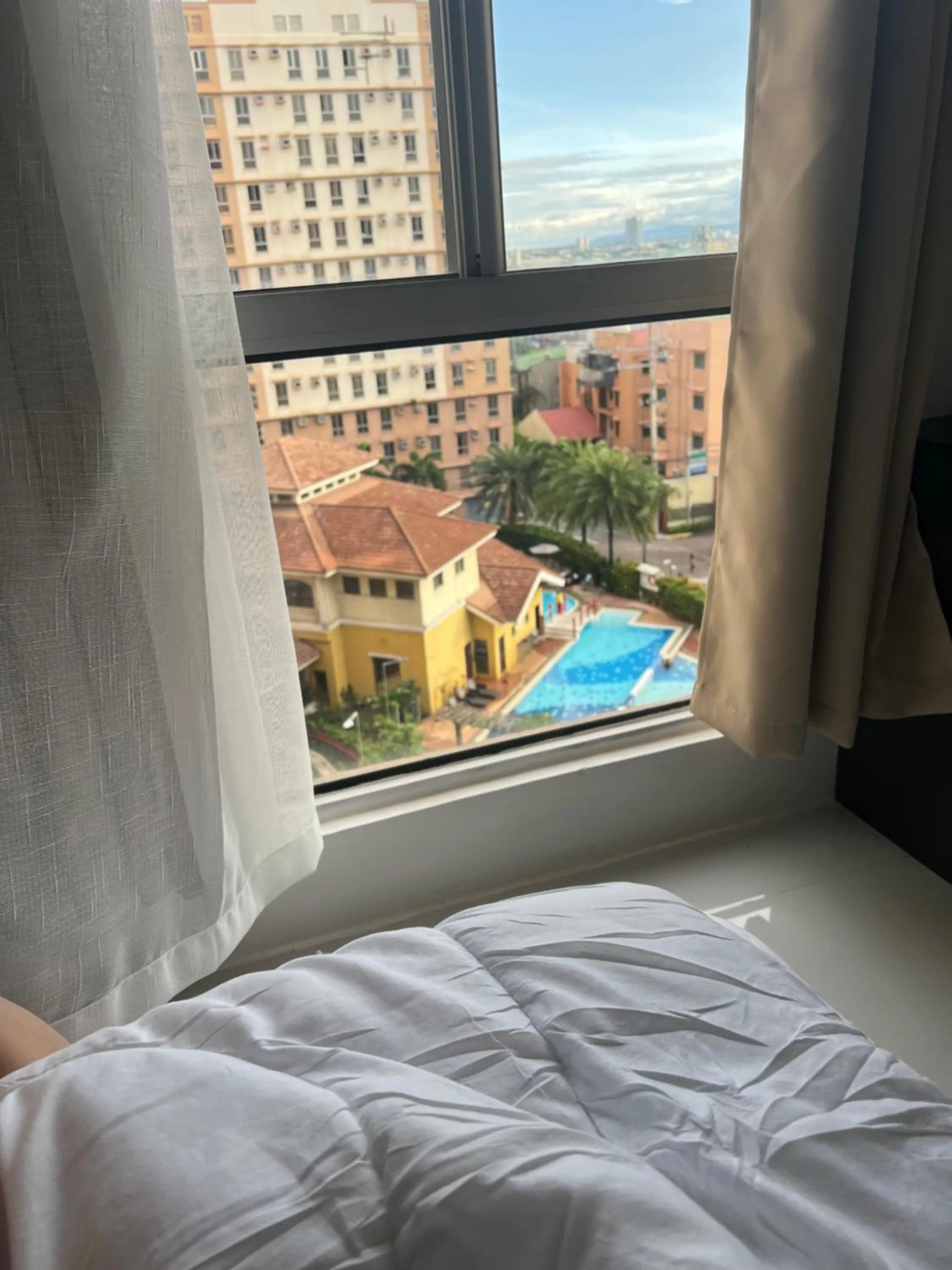 Bed in LUCKY 7 Suites