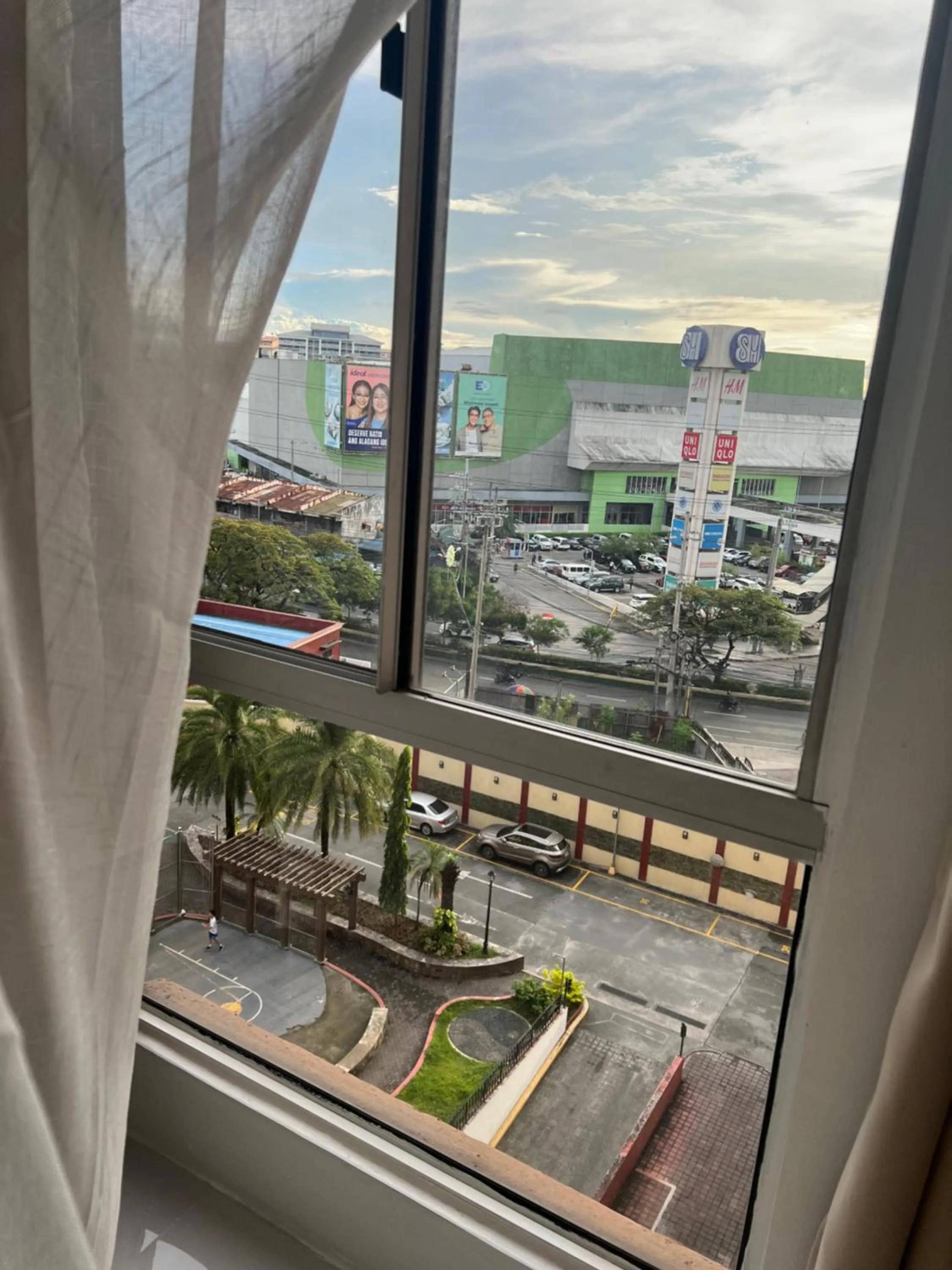 LUCKY 7 Suites