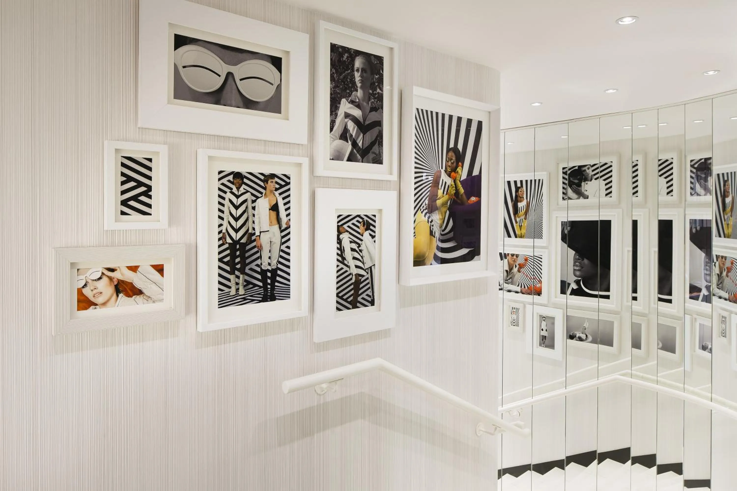 Decorative detail in Hotel Ekta Champs Elysées