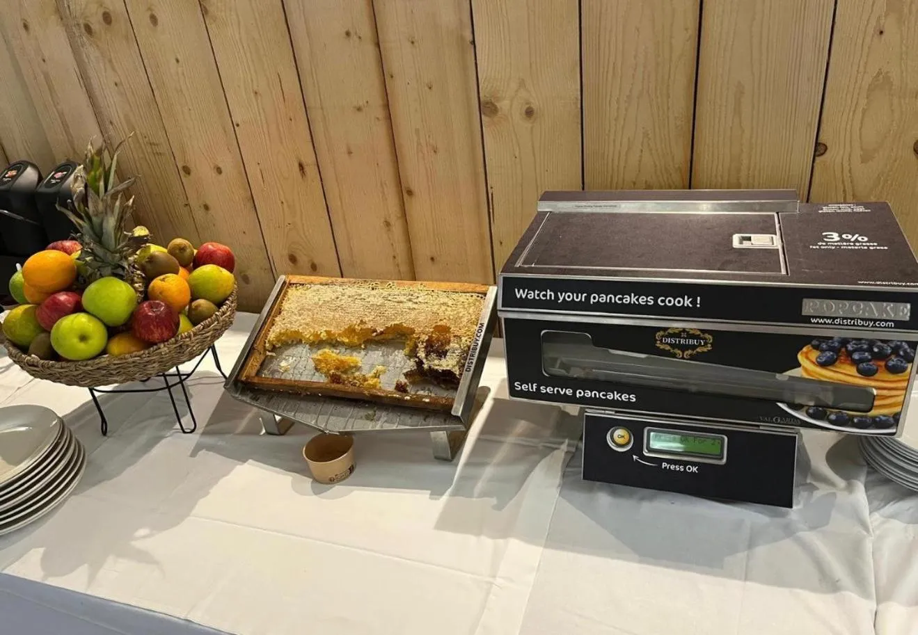 Restaurant/places to eat in Marina Hôtel Club