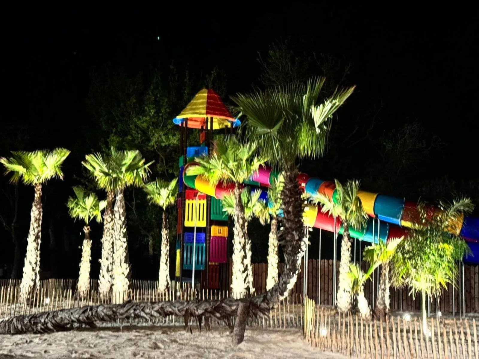 Night in Marina Hôtel Club