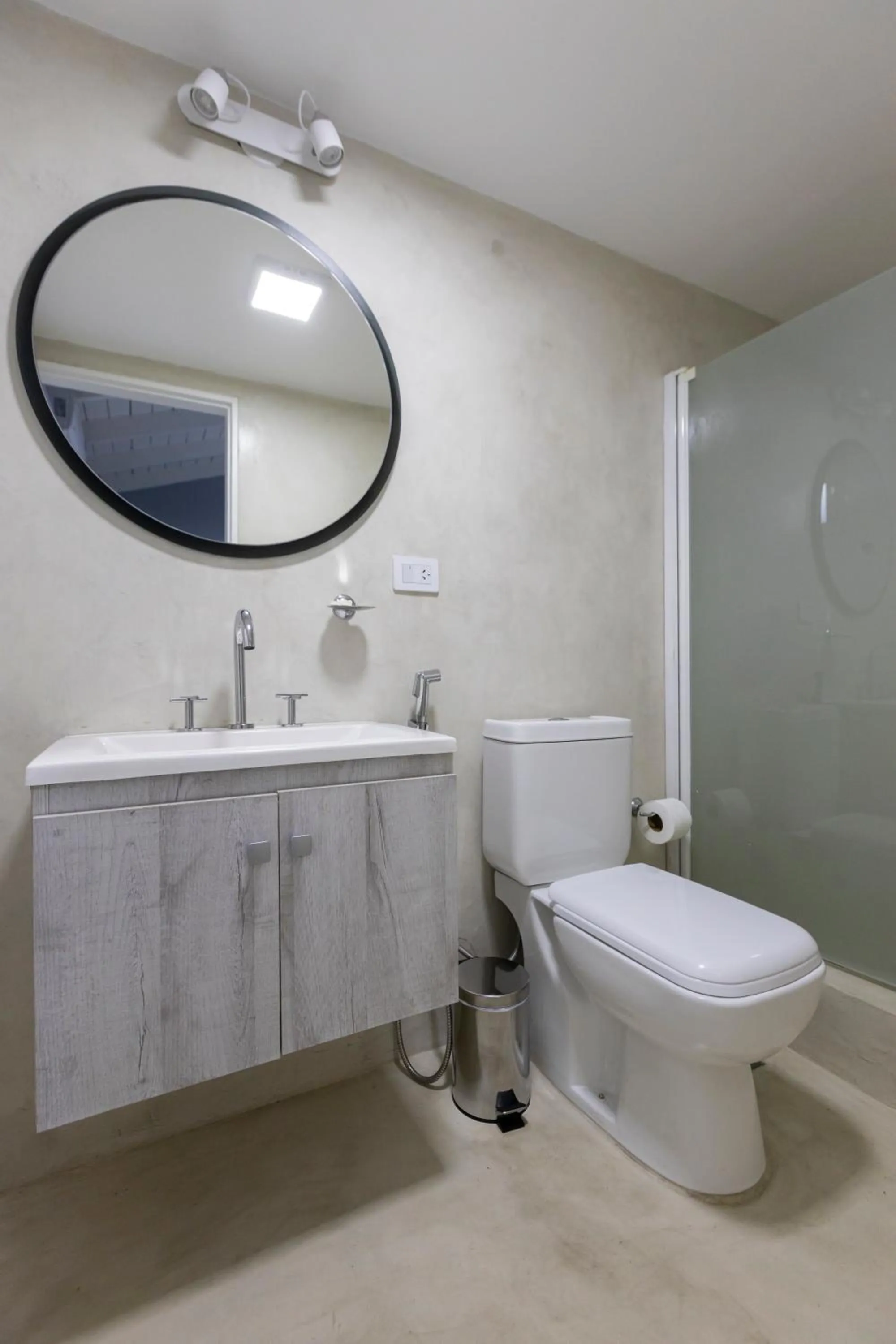 Bathroom in Gugasuites