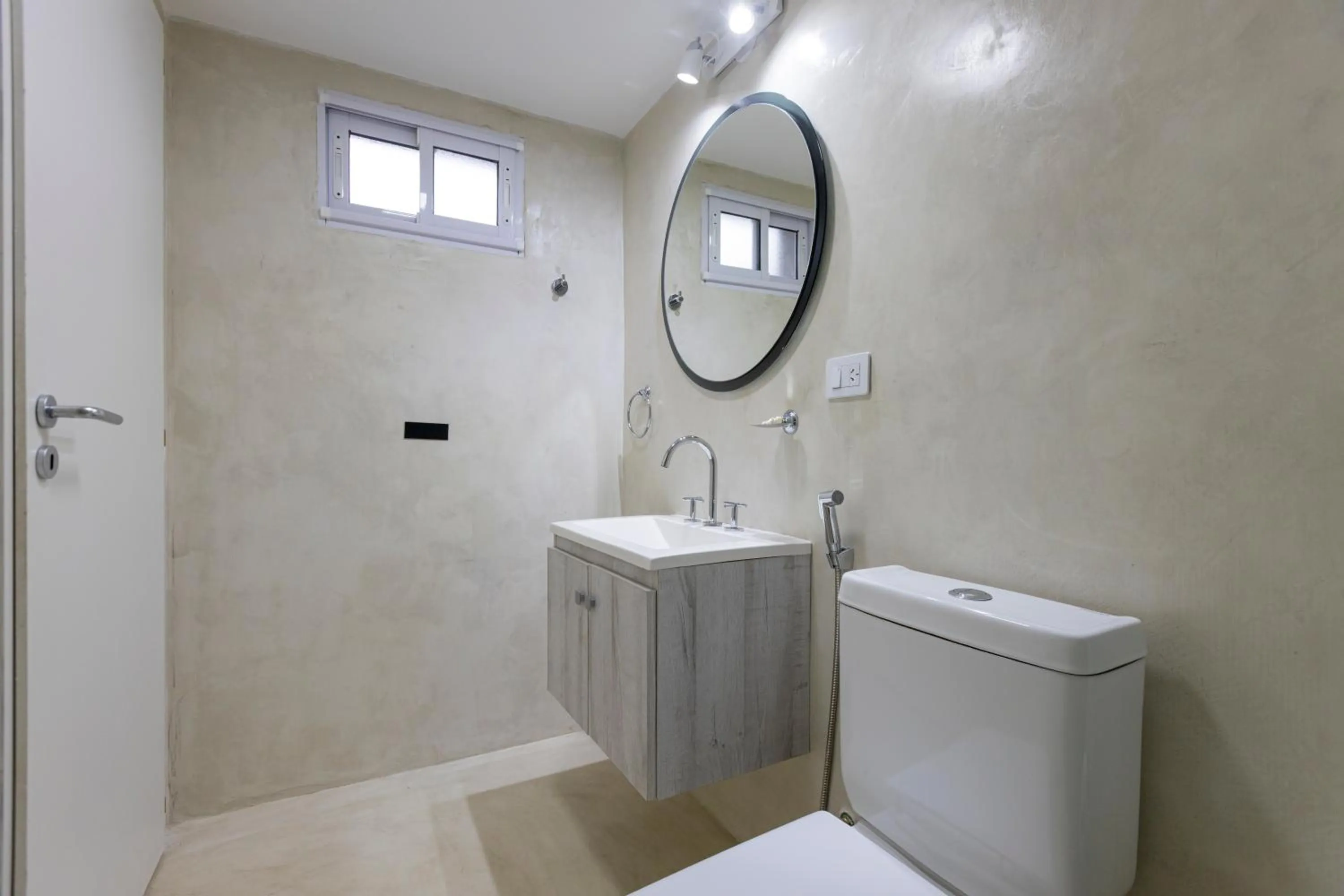 Bathroom in Gugasuites