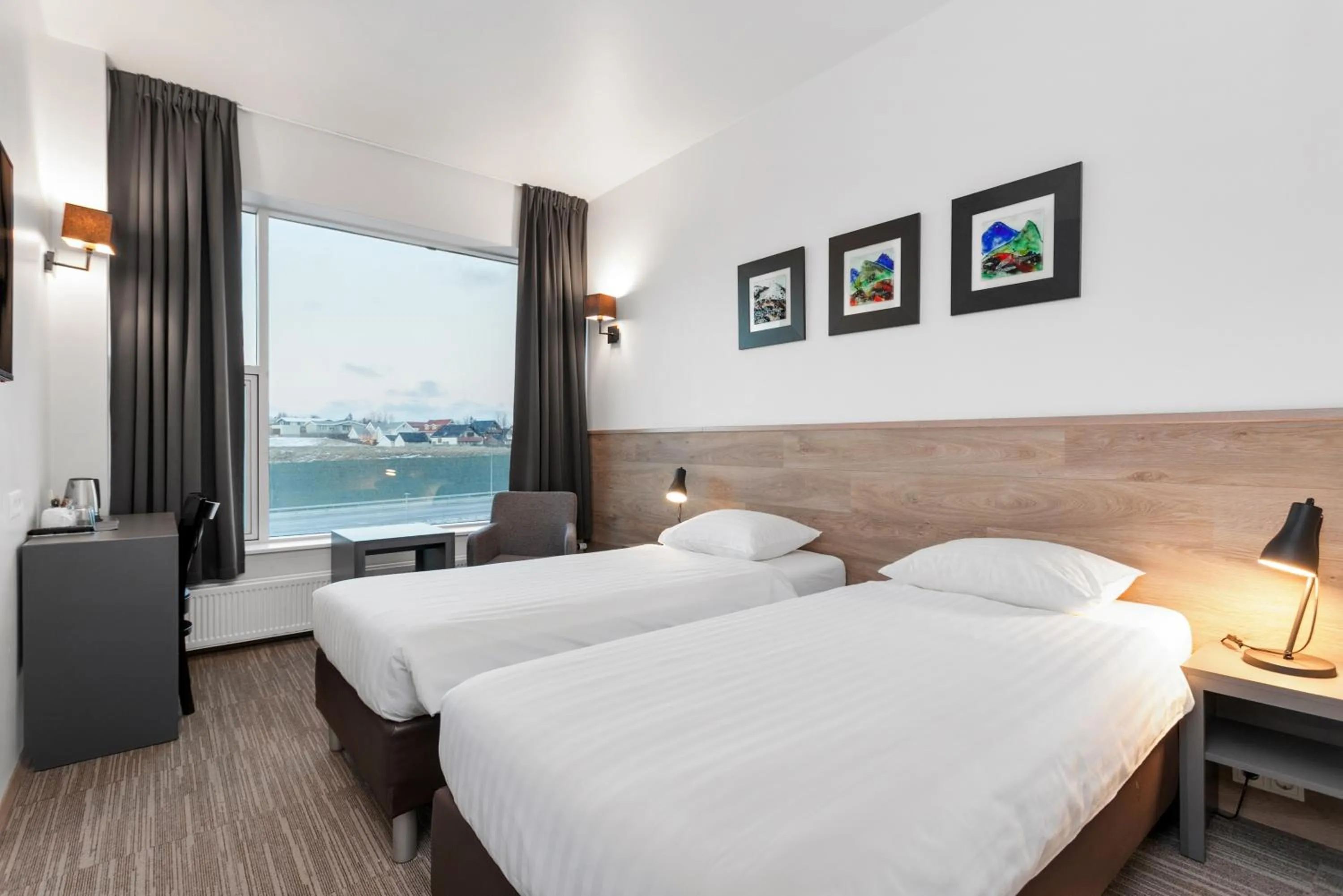 Bedroom, Bed in Hotel Vellir