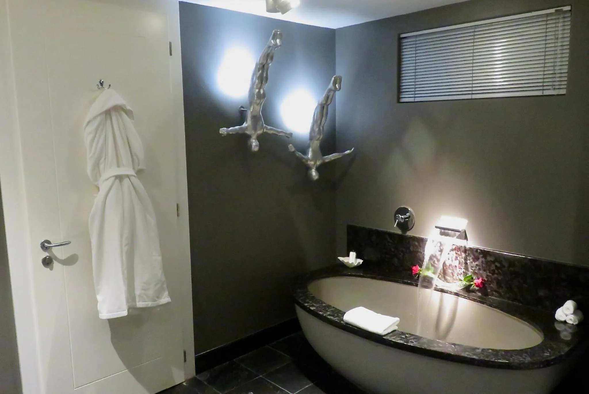 Bathroom in Atlanticview Cape Town Boutique Hotel