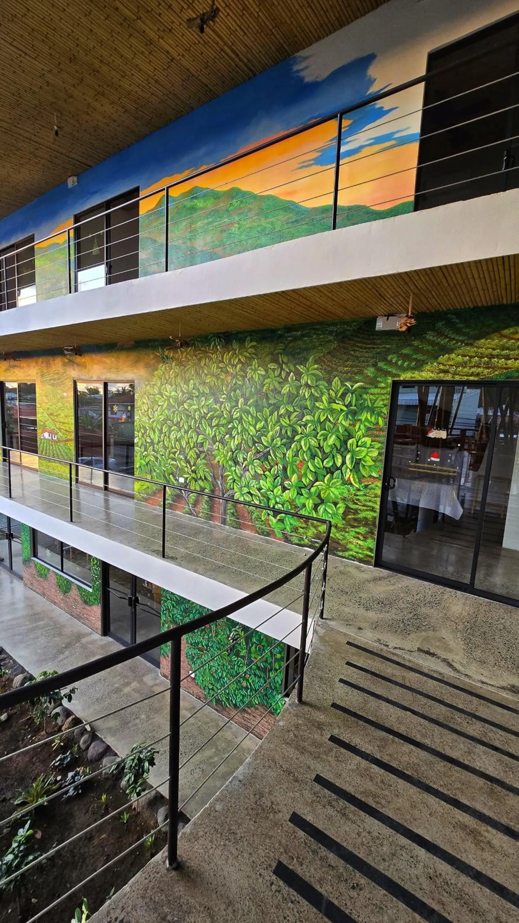 Bonding Coffee Roaster Café & Hotel