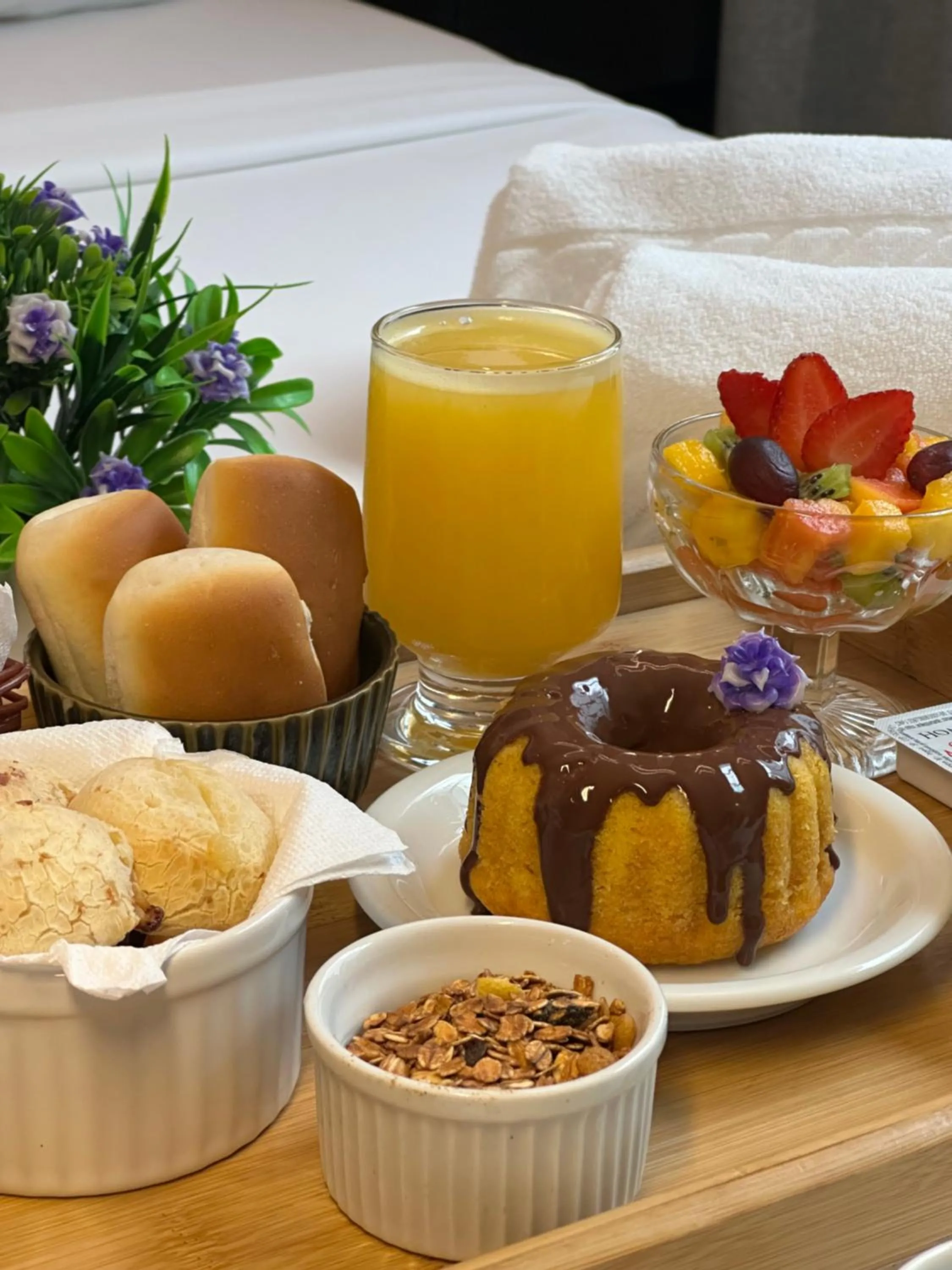 Status Elegance Hotel